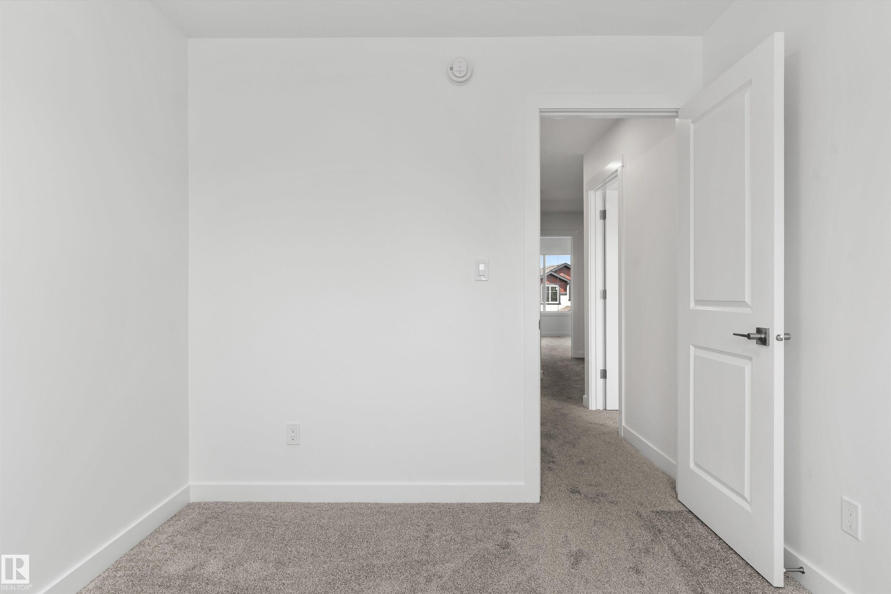 20635 43 Avenue, Edmonton, AB - Indoor Photo Showing Other Room