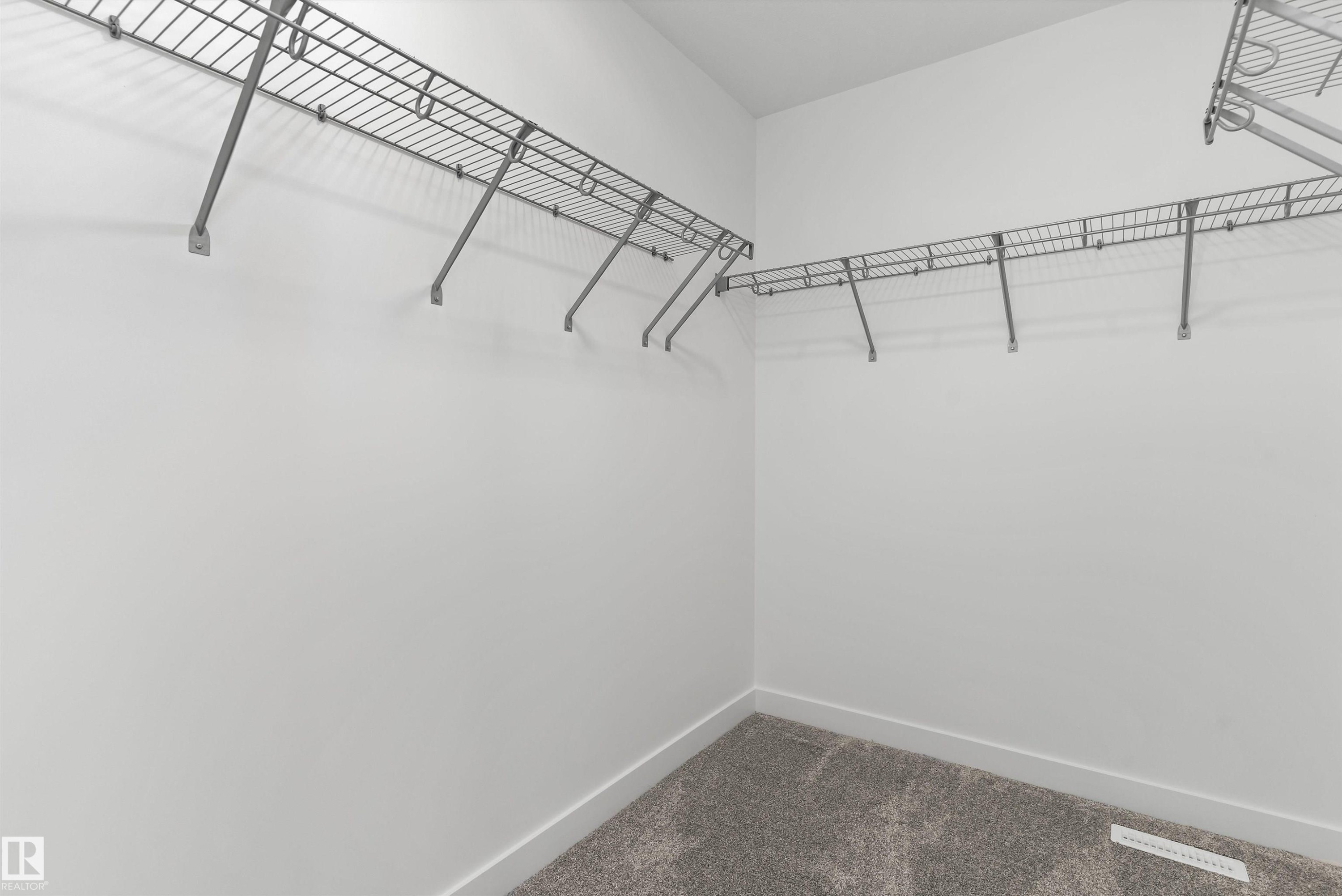 20635 43 Avenue, Edmonton, AB - Indoor With Storage