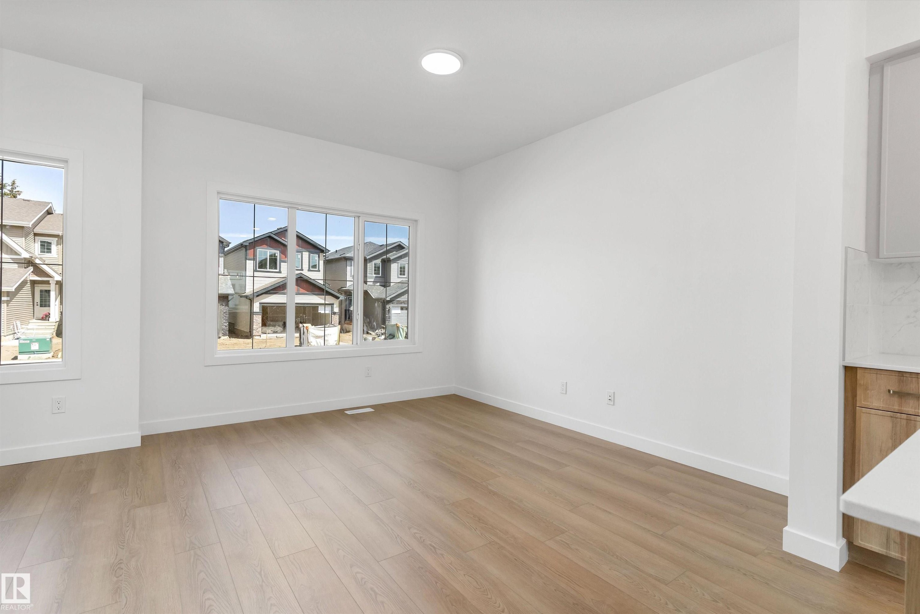 20635 43 Avenue, Edmonton, AB - Indoor