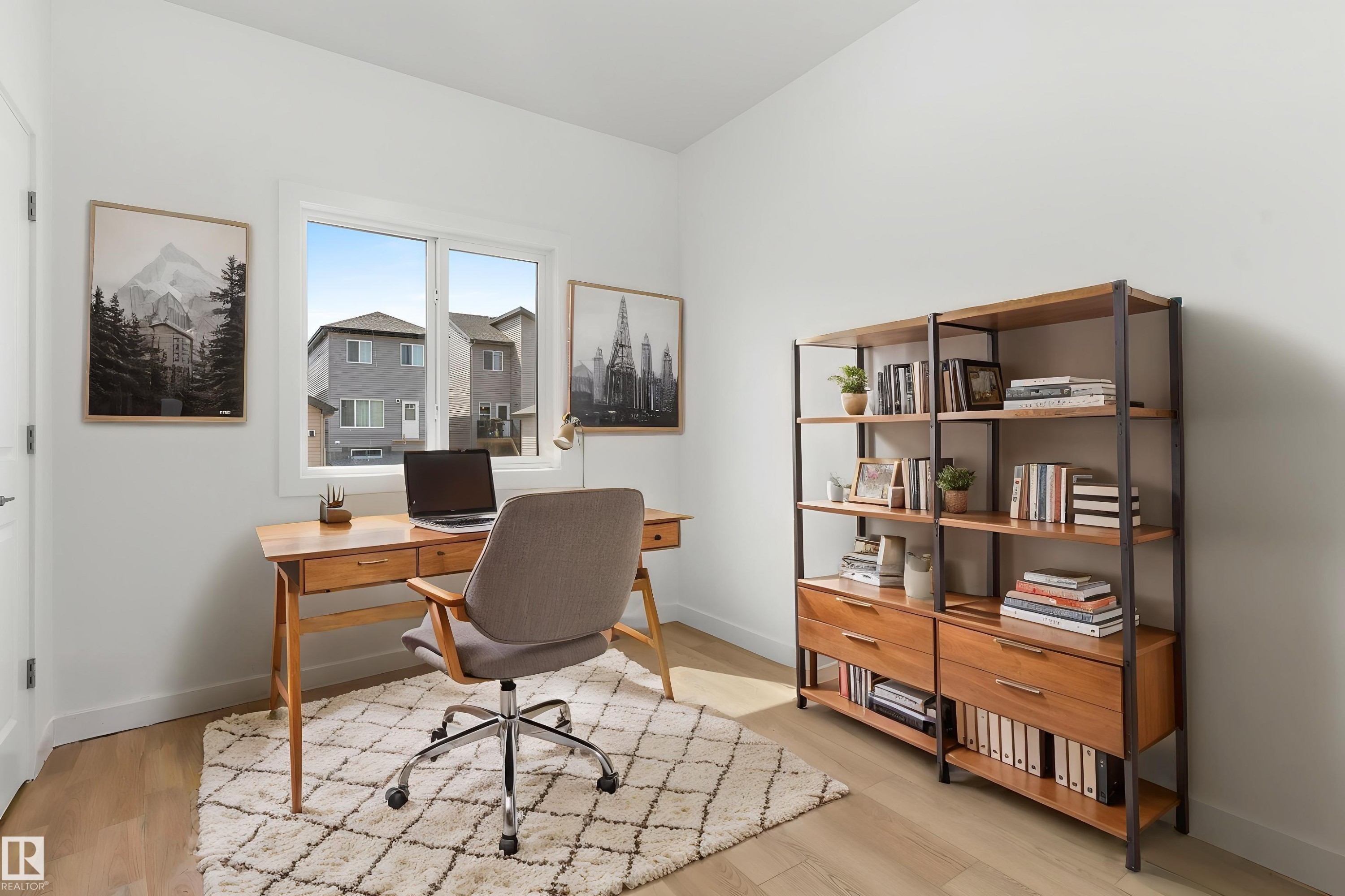 20635 43 Avenue, Edmonton, AB - Indoor Photo Showing Office