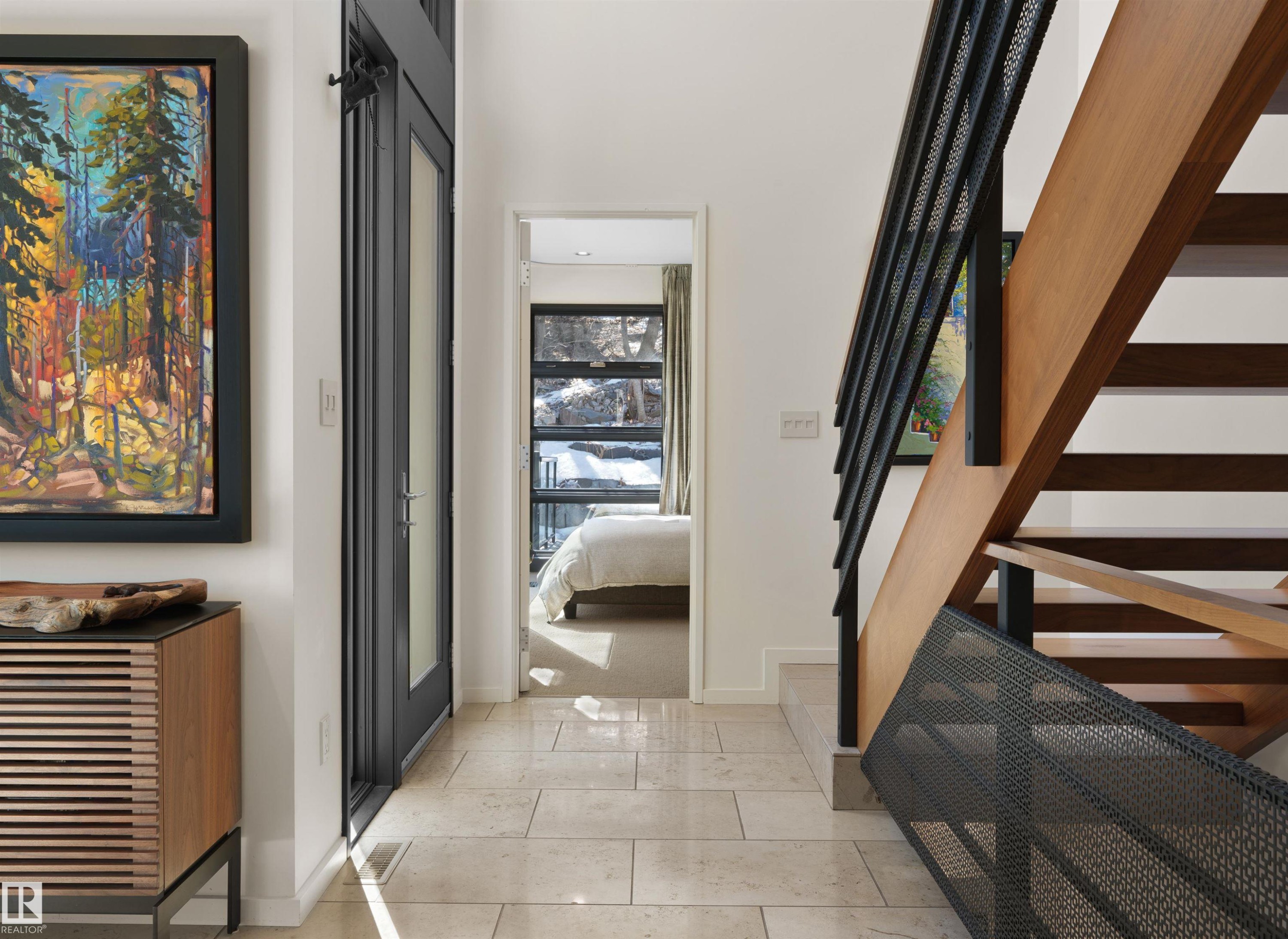 9651 87 Avenue, Edmonton, AB - Indoor Photo Showing Other Room