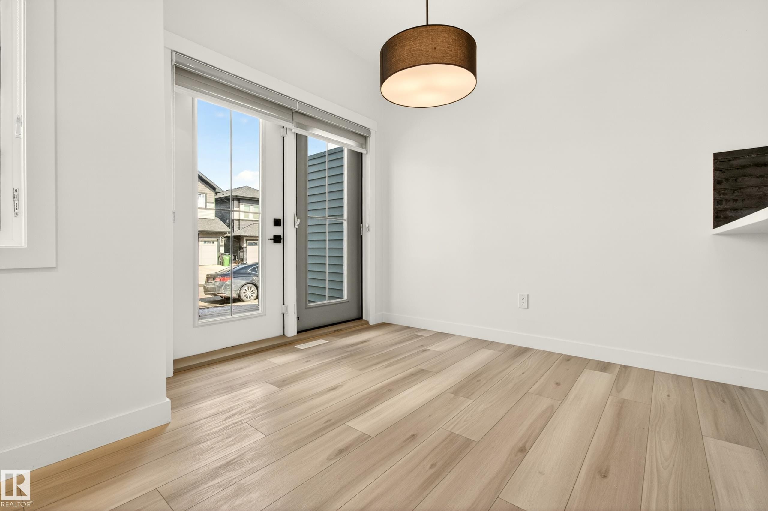 Unit 9 1910 Collip View, Edmonton, AB - Indoor Photo Showing Other Room