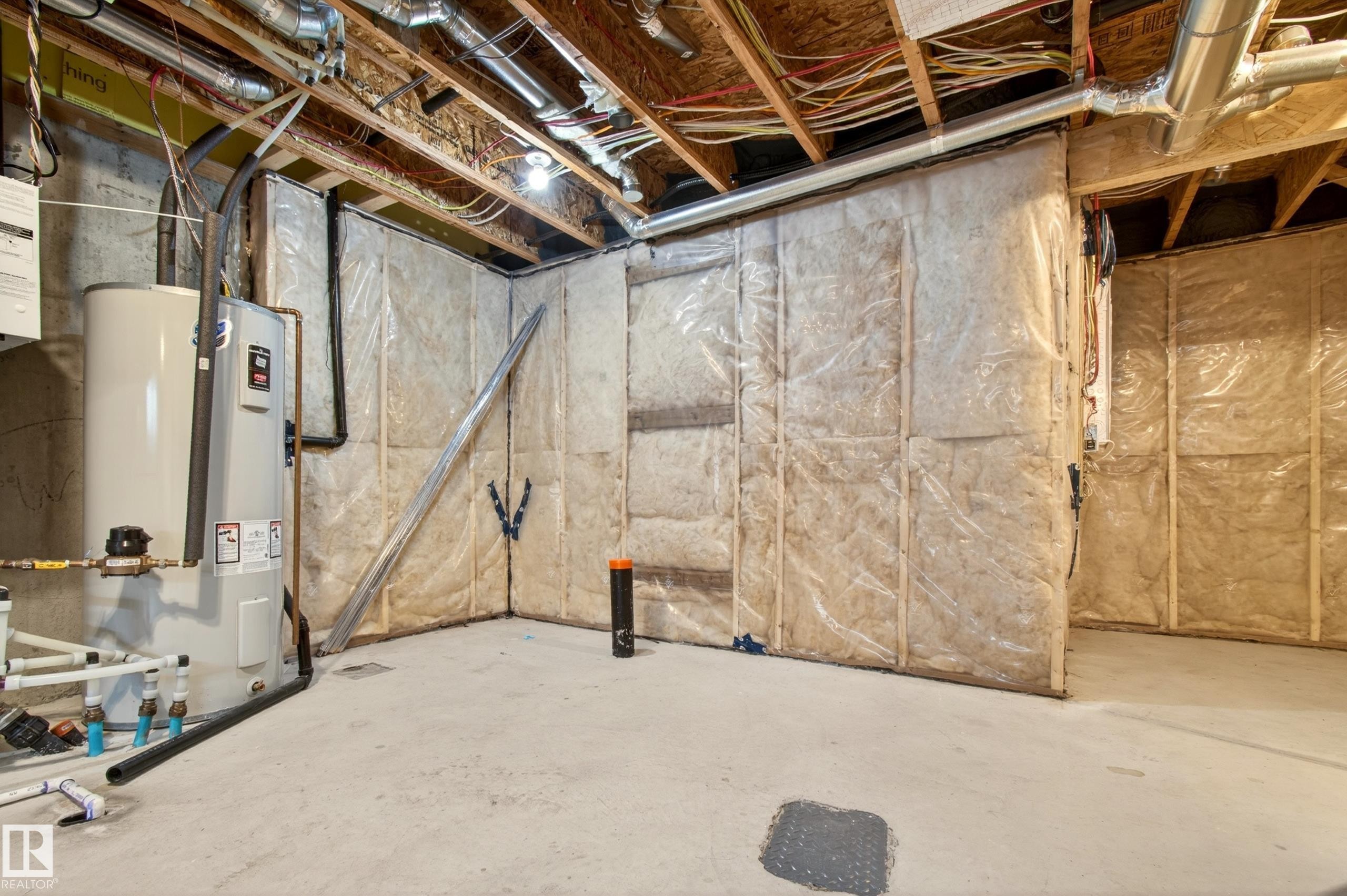 Unit 9 1910 Collip View, Edmonton, AB - Indoor Photo Showing Basement
