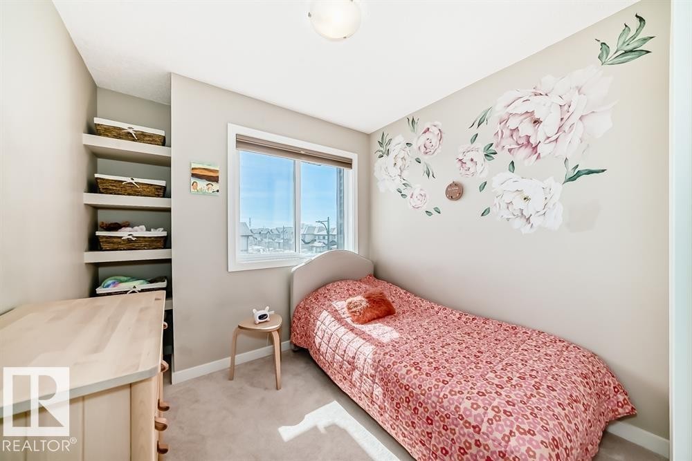 3346 15A Avenue, Edmonton, AB - Indoor Photo Showing Bedroom