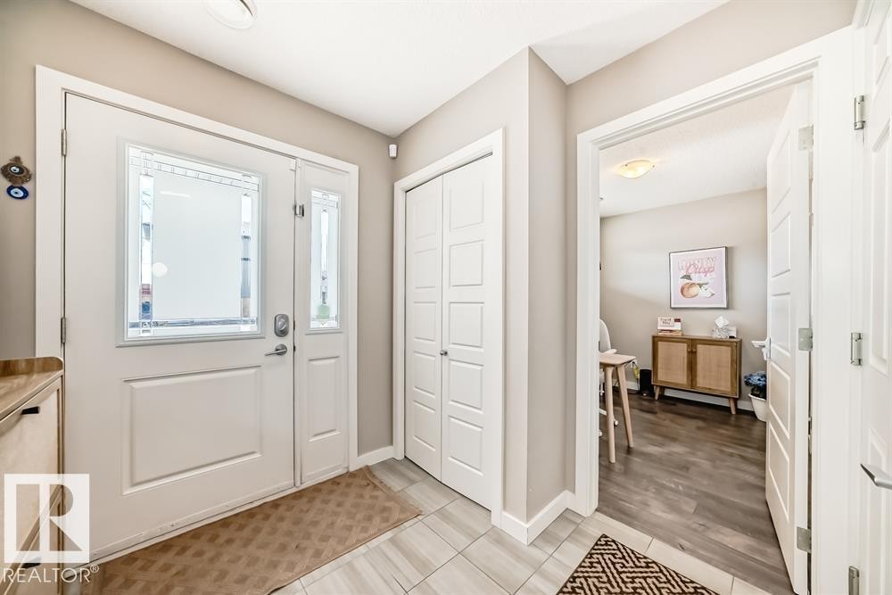 3346 15A Avenue, Edmonton, AB - Indoor Photo Showing Other Room