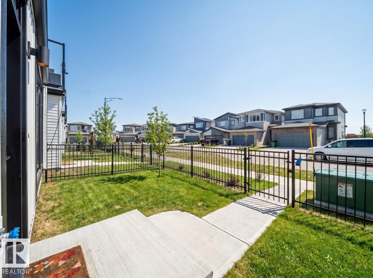 3330 Kulay Way, Edmonton, AB - Outdoor