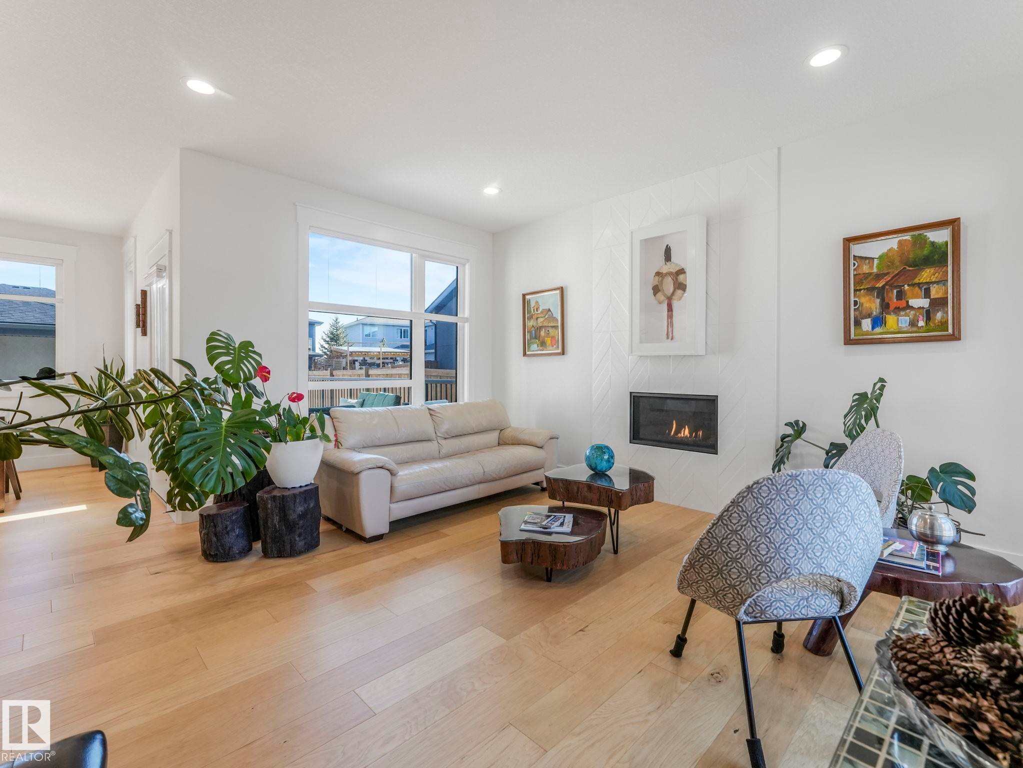7215 May Road, Edmonton, AB - Indoor Photo Showing Living Room With Fireplace