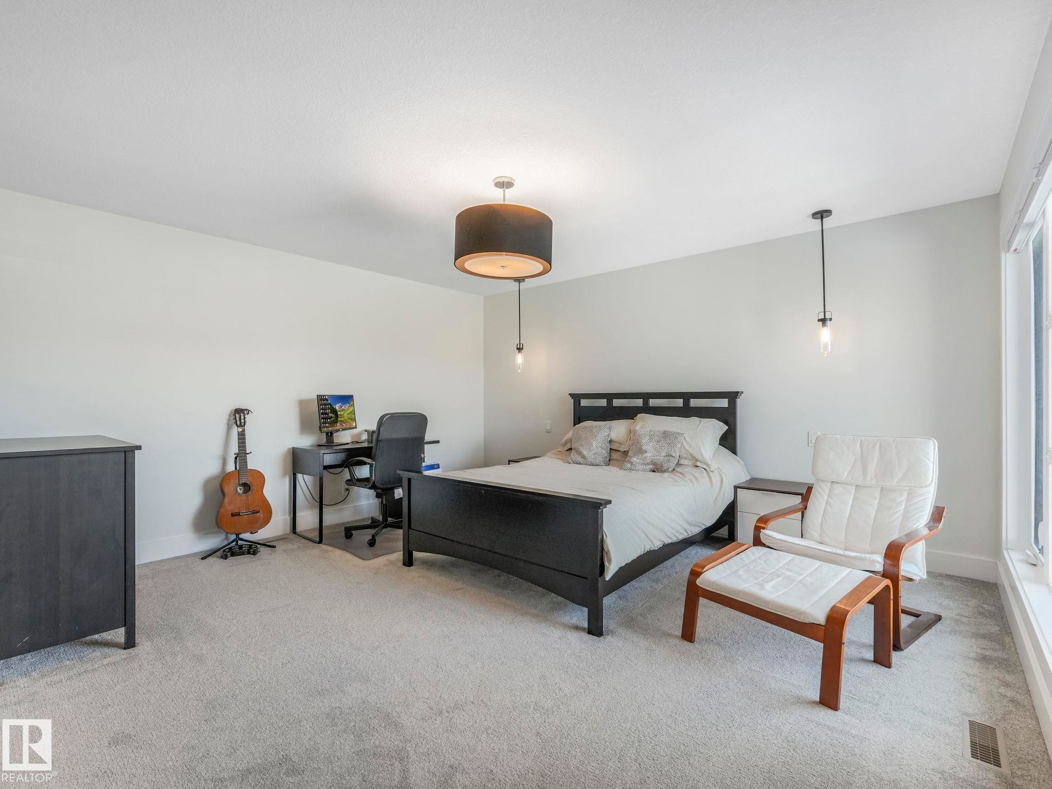 7215 May Road, Edmonton, AB - Indoor Photo Showing Bedroom