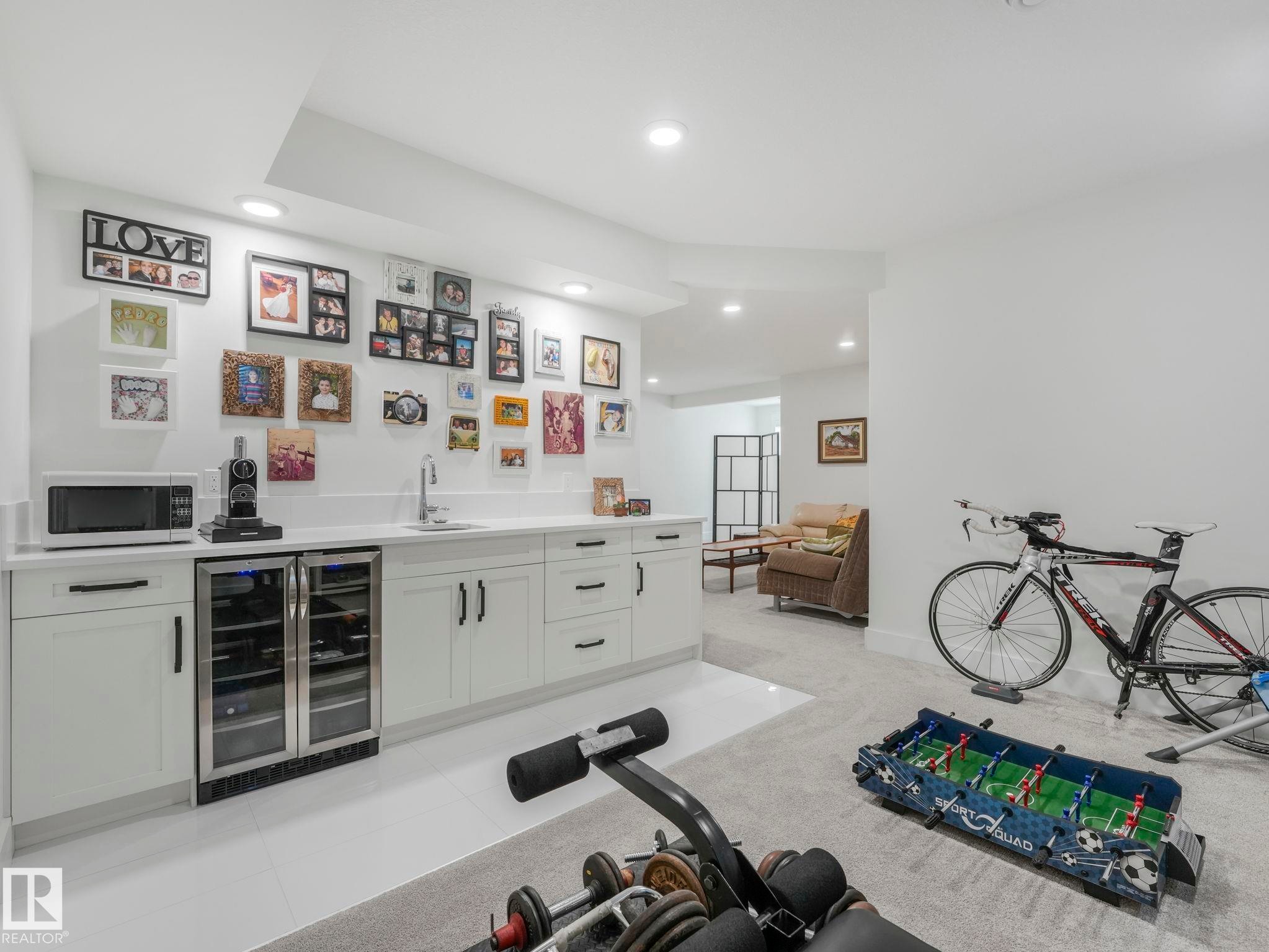 7215 May Road, Edmonton, AB - Indoor Photo Showing Other Room