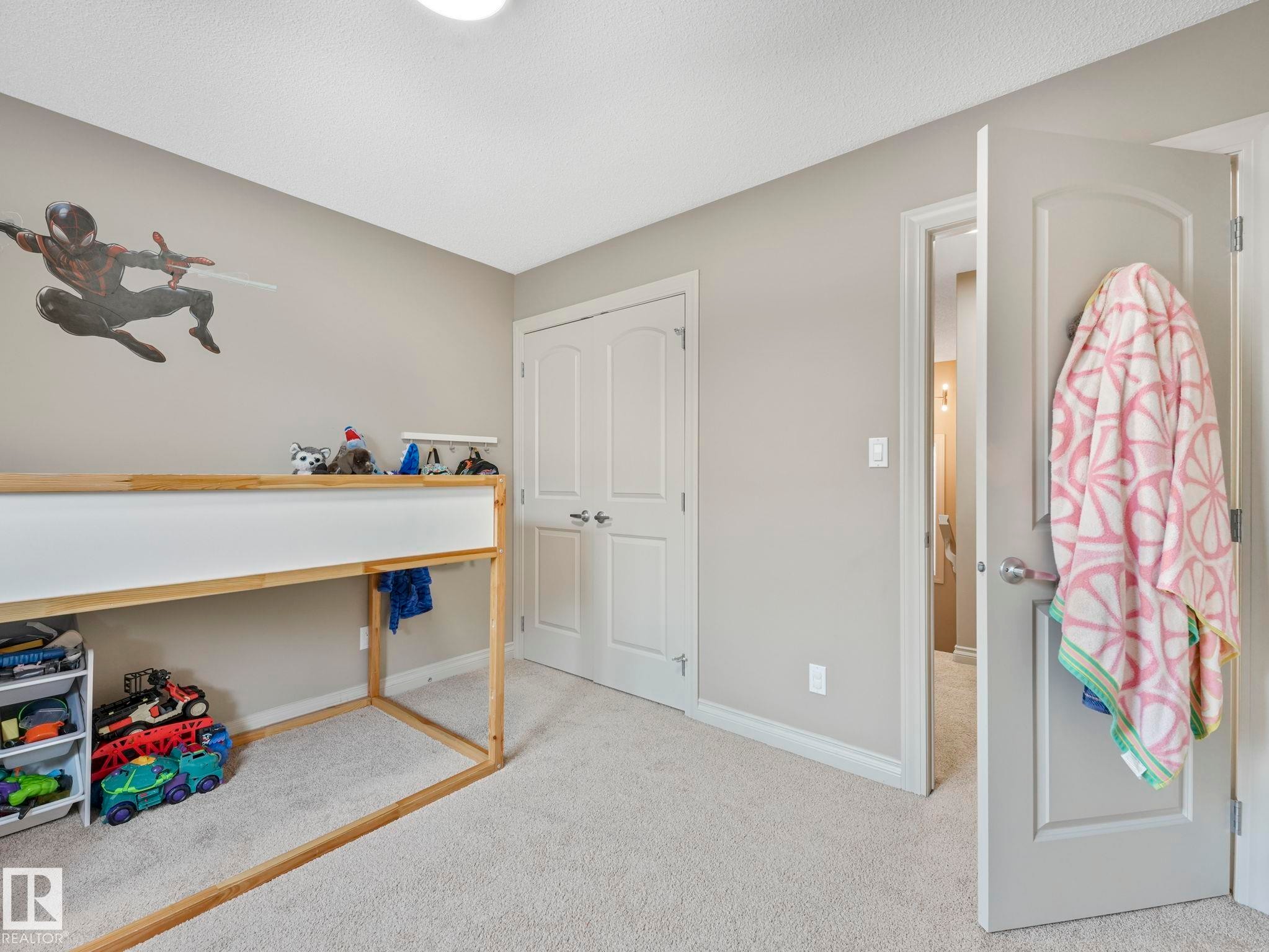 16412 12 Avenue, Edmonton, AB - Indoor Photo Showing Other Room