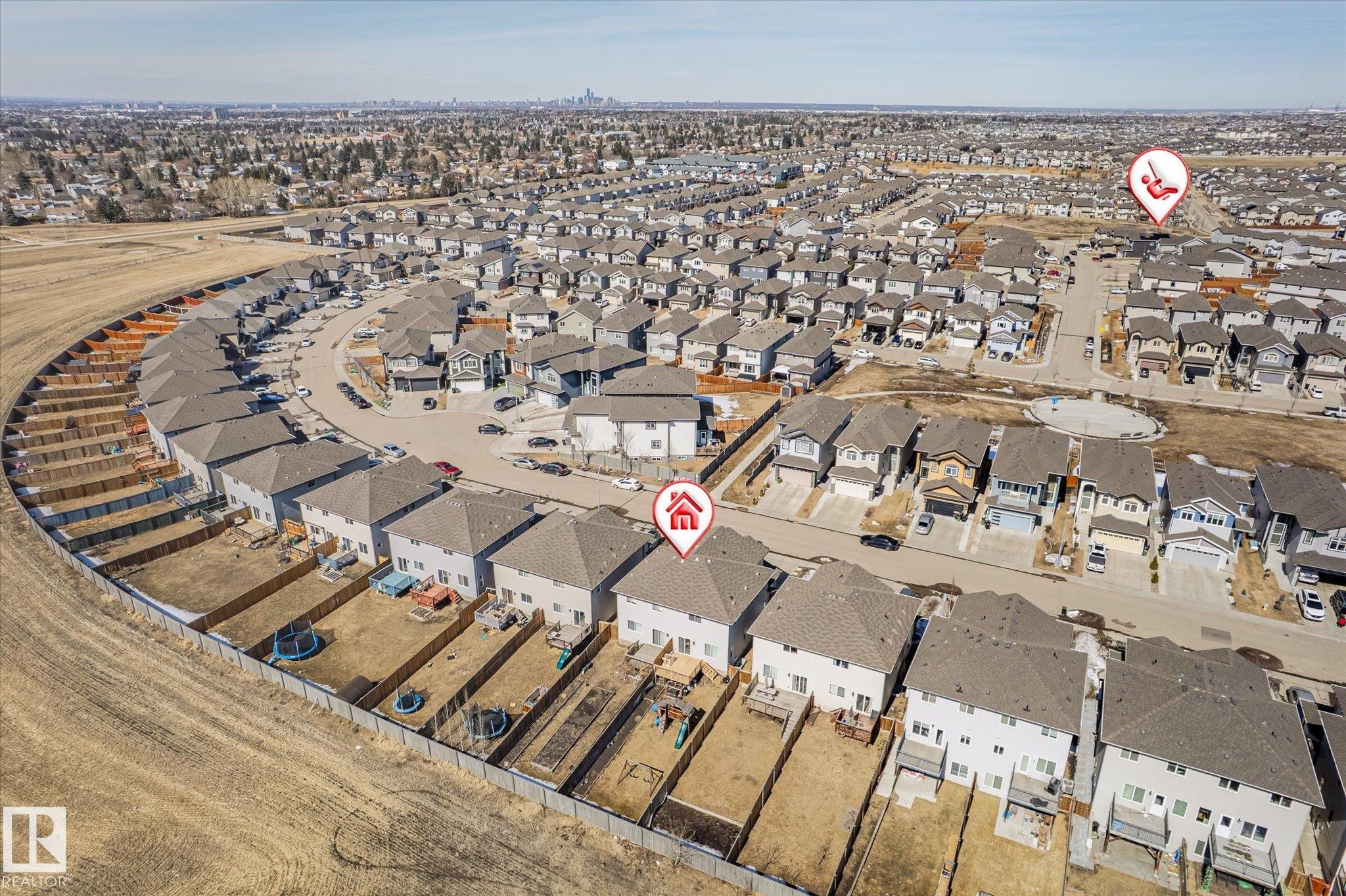 3217 11 Avenue, Edmonton, AB - Outdoor With View