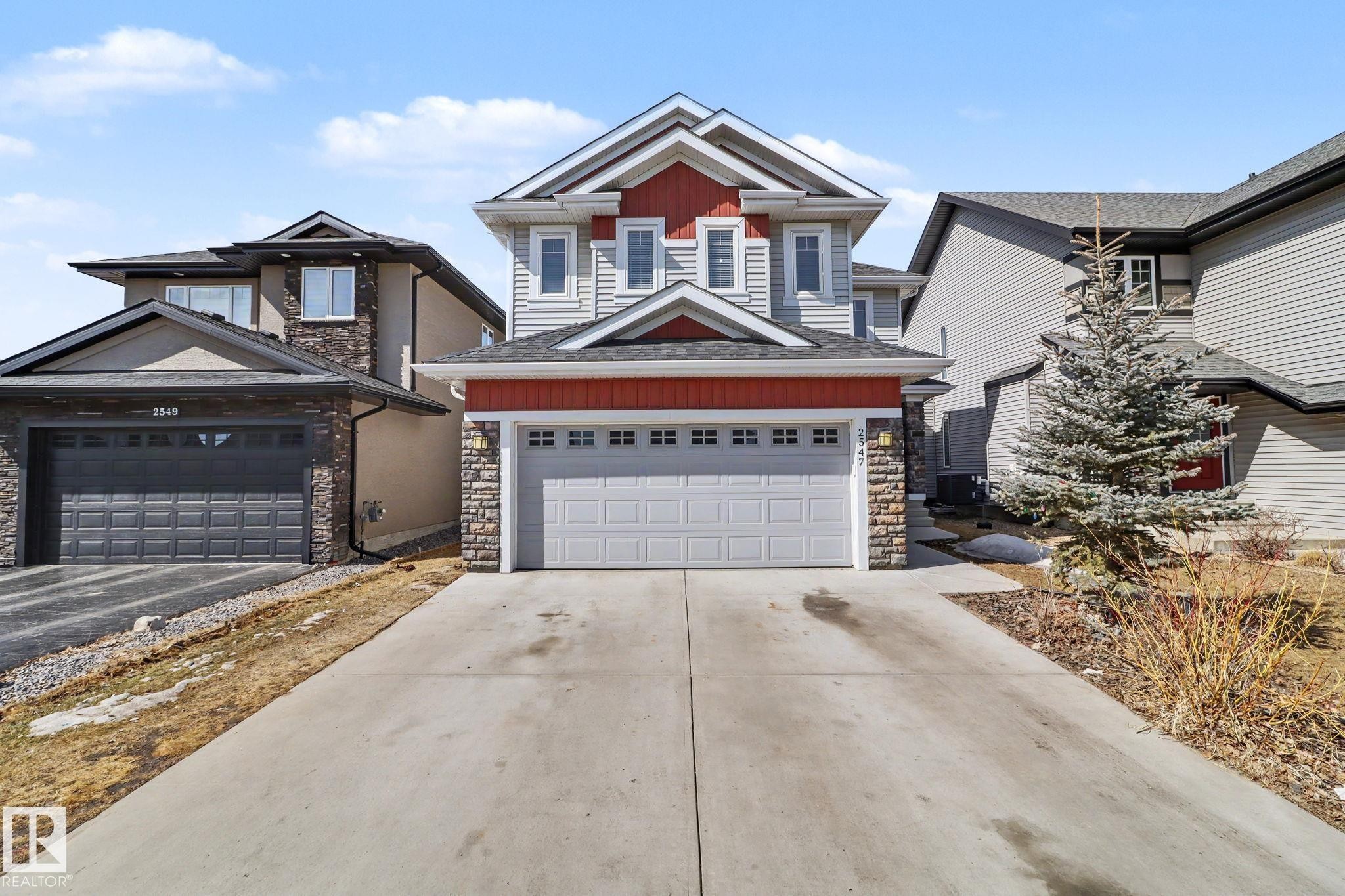 2547 Amerongen Crescent, Edmonton, AB - Outdoor With Facade