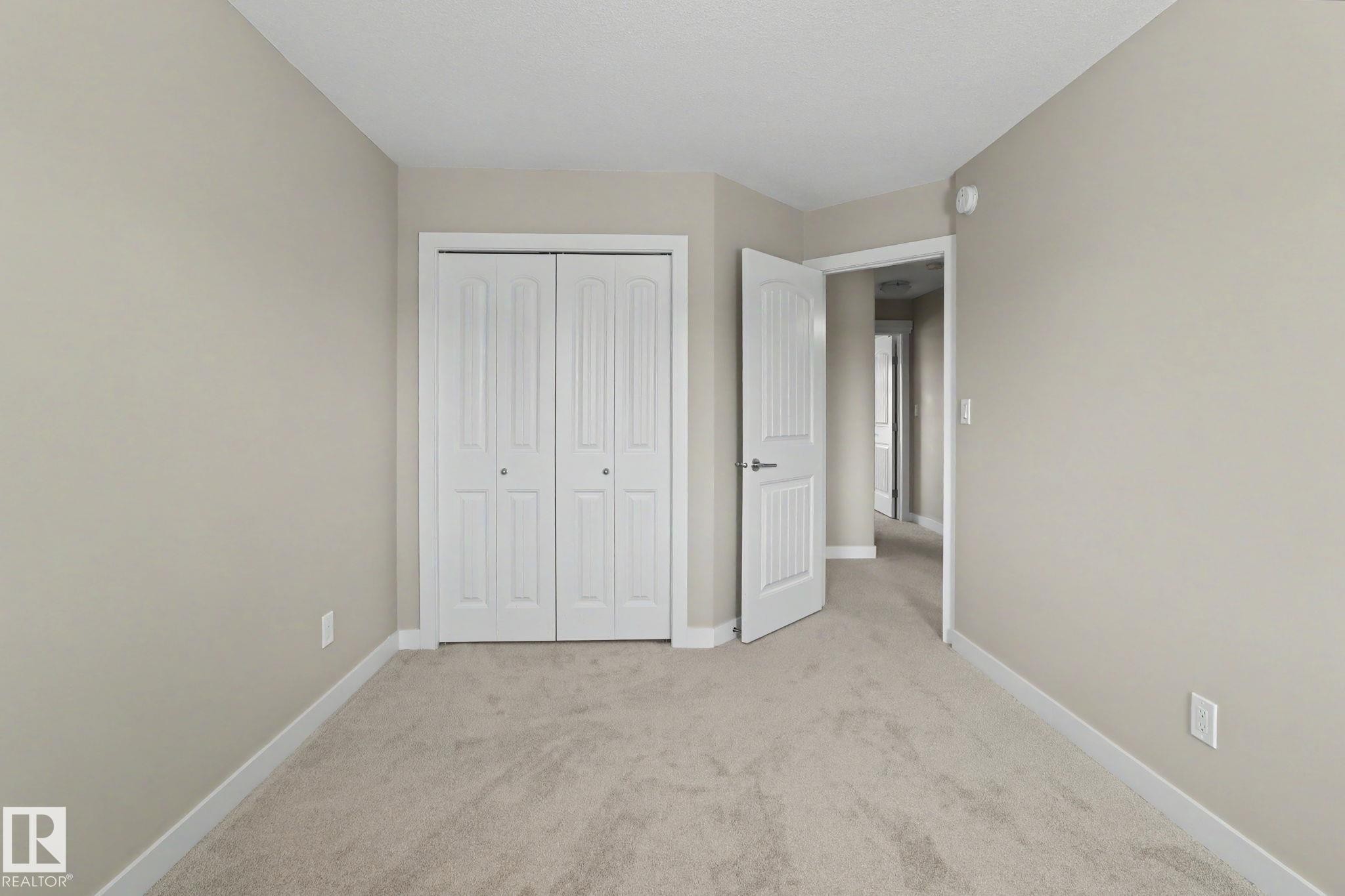 2547 Amerongen Crescent, Edmonton, AB - Indoor