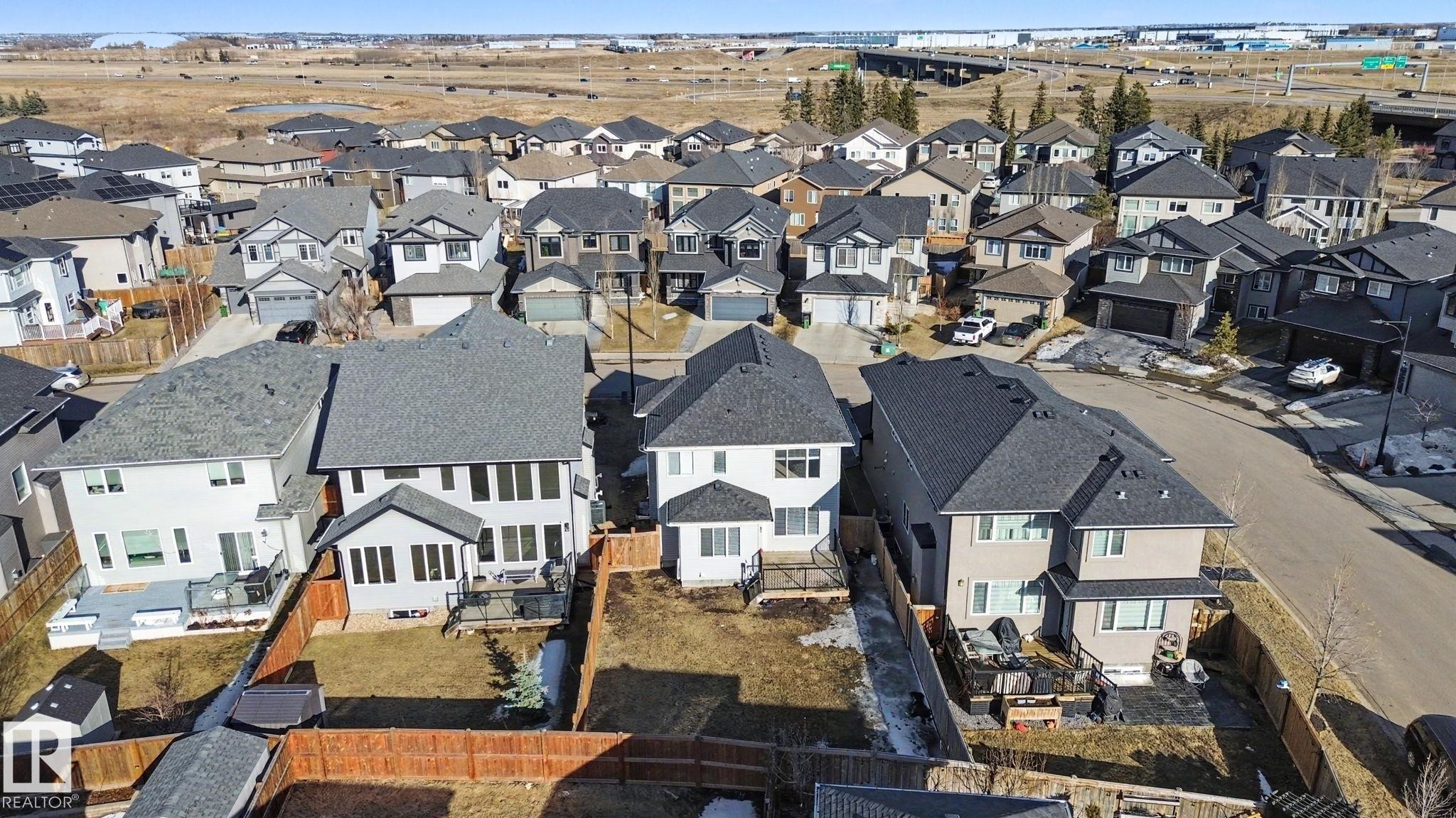 2547 Amerongen Crescent, Edmonton, AB - Outdoor