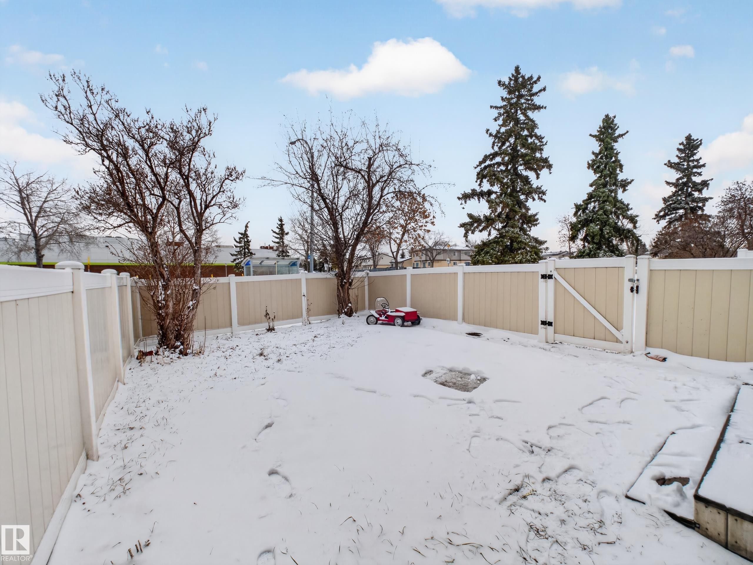 7715 37 Avenue, Edmonton, AB - Outdoor With Backyard