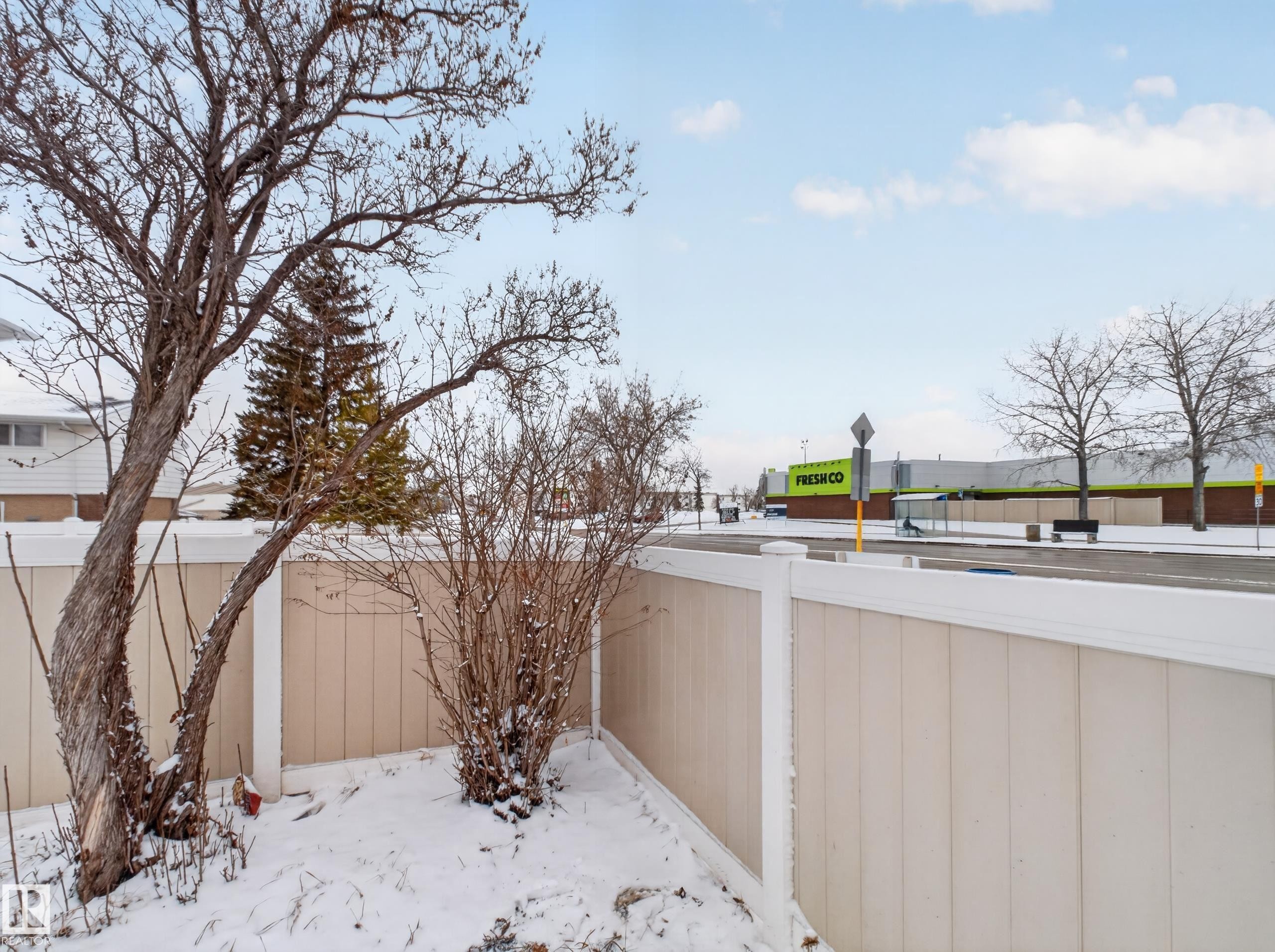 7715 37 Avenue, Edmonton, AB - Outdoor