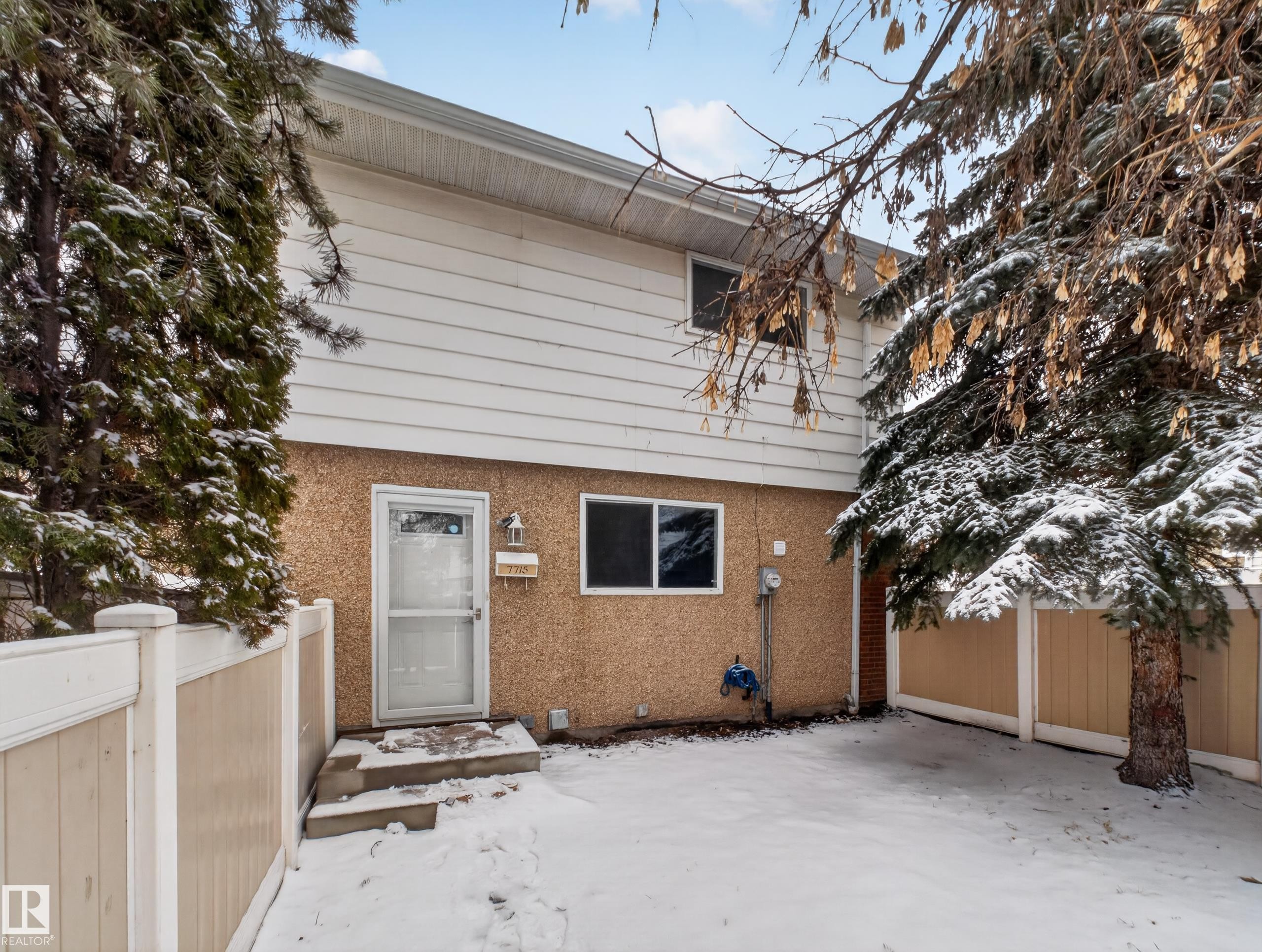 7715 37 Avenue, Edmonton, AB - Outdoor With Exterior
