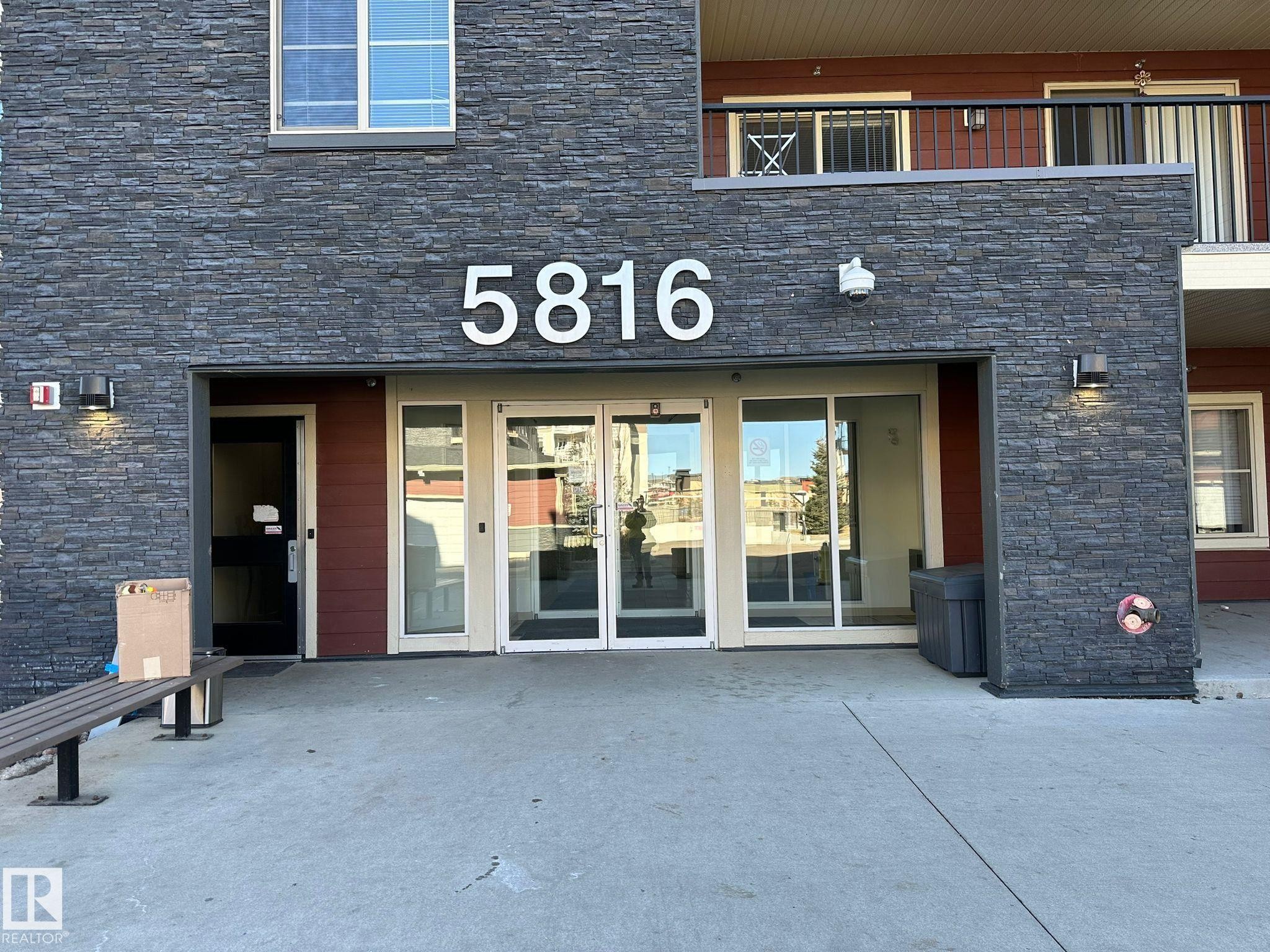 214 5816 Mullen Place, Edmonton, AB - Outdoor