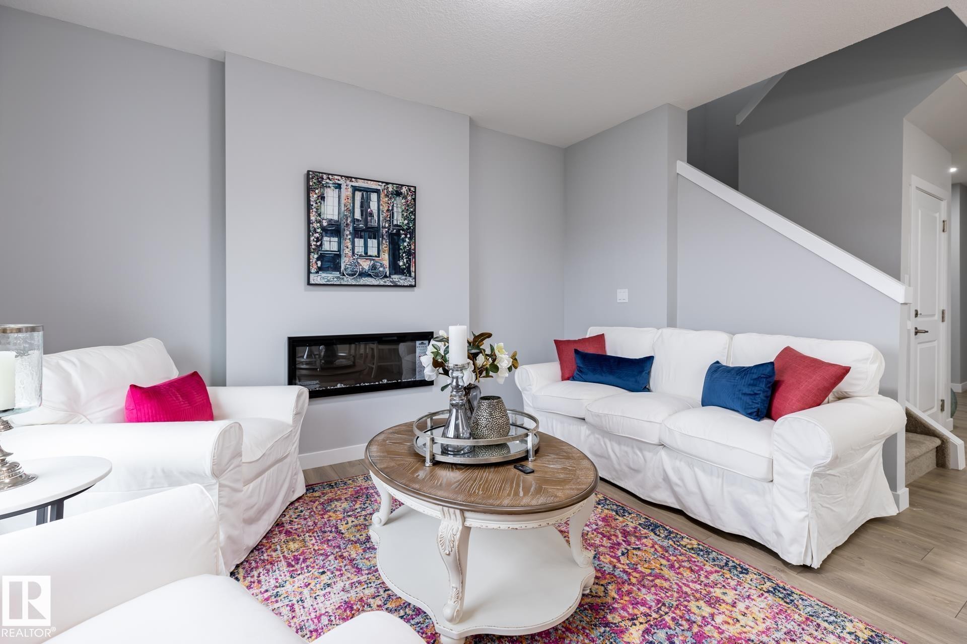 17820 70 Street, Edmonton, AB - Indoor Photo Showing Living Room With Fireplace