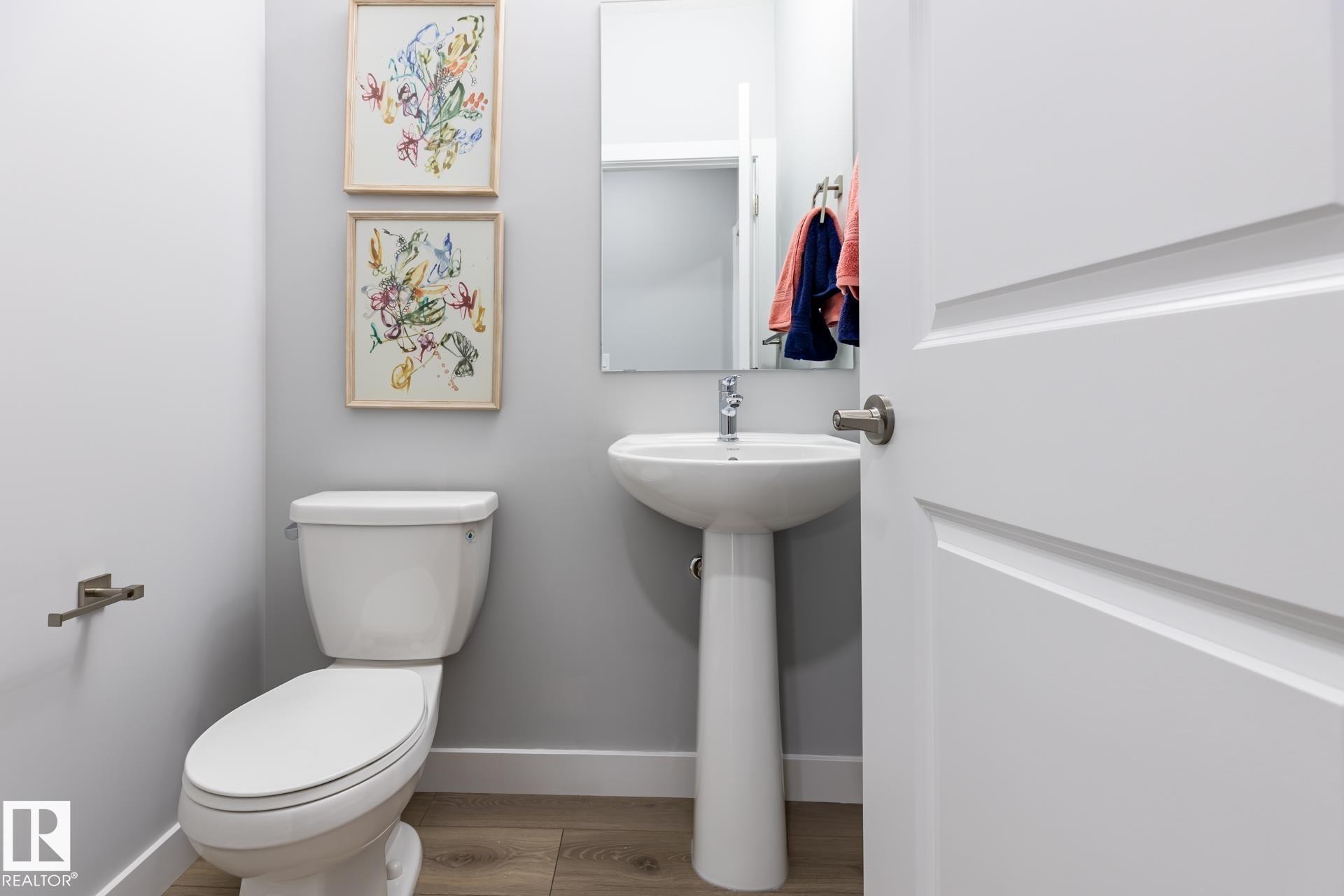 17820 70 Street, Edmonton, AB - Indoor Photo Showing Bathroom