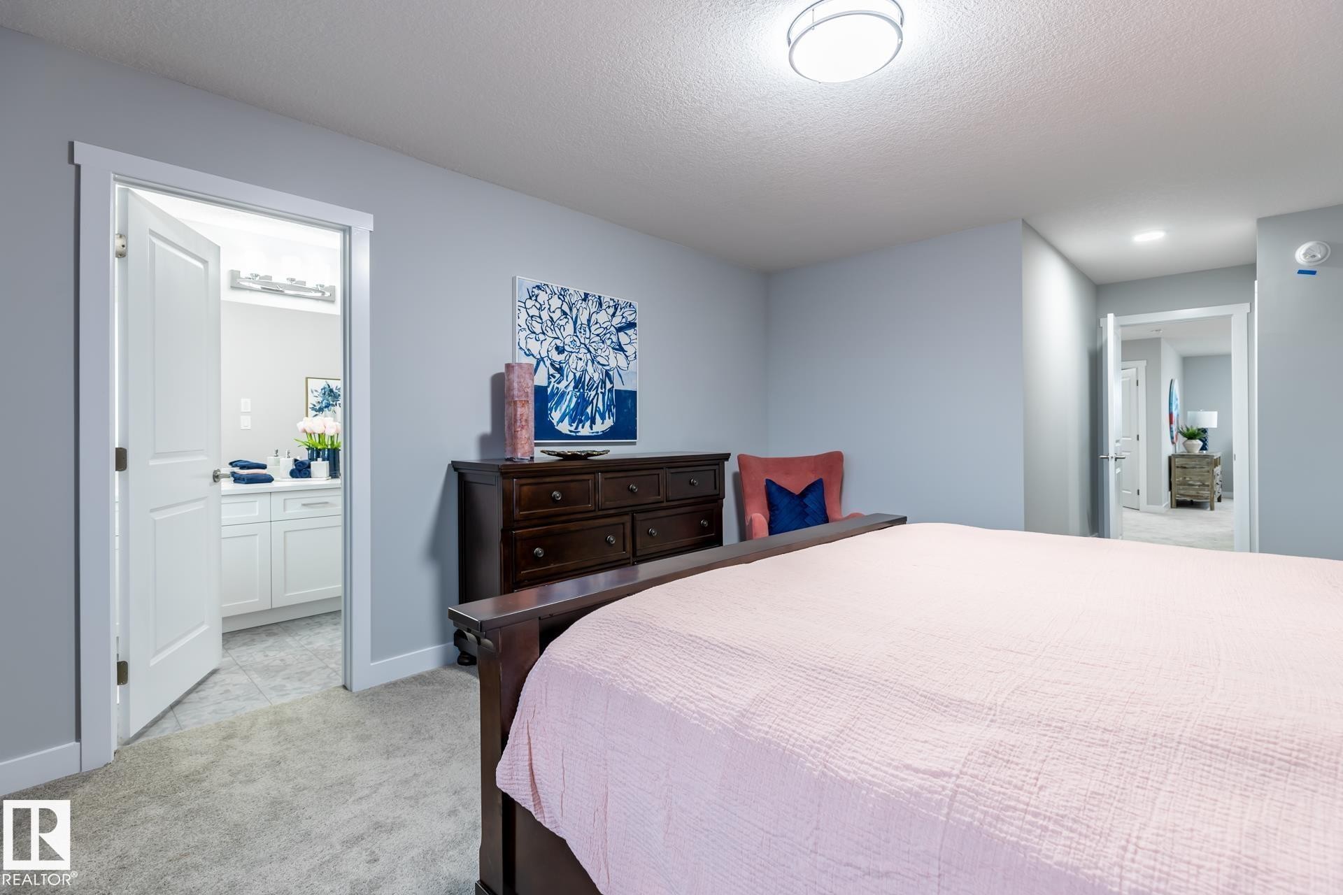 17820 70 Street, Edmonton, AB - Indoor Photo Showing Bedroom