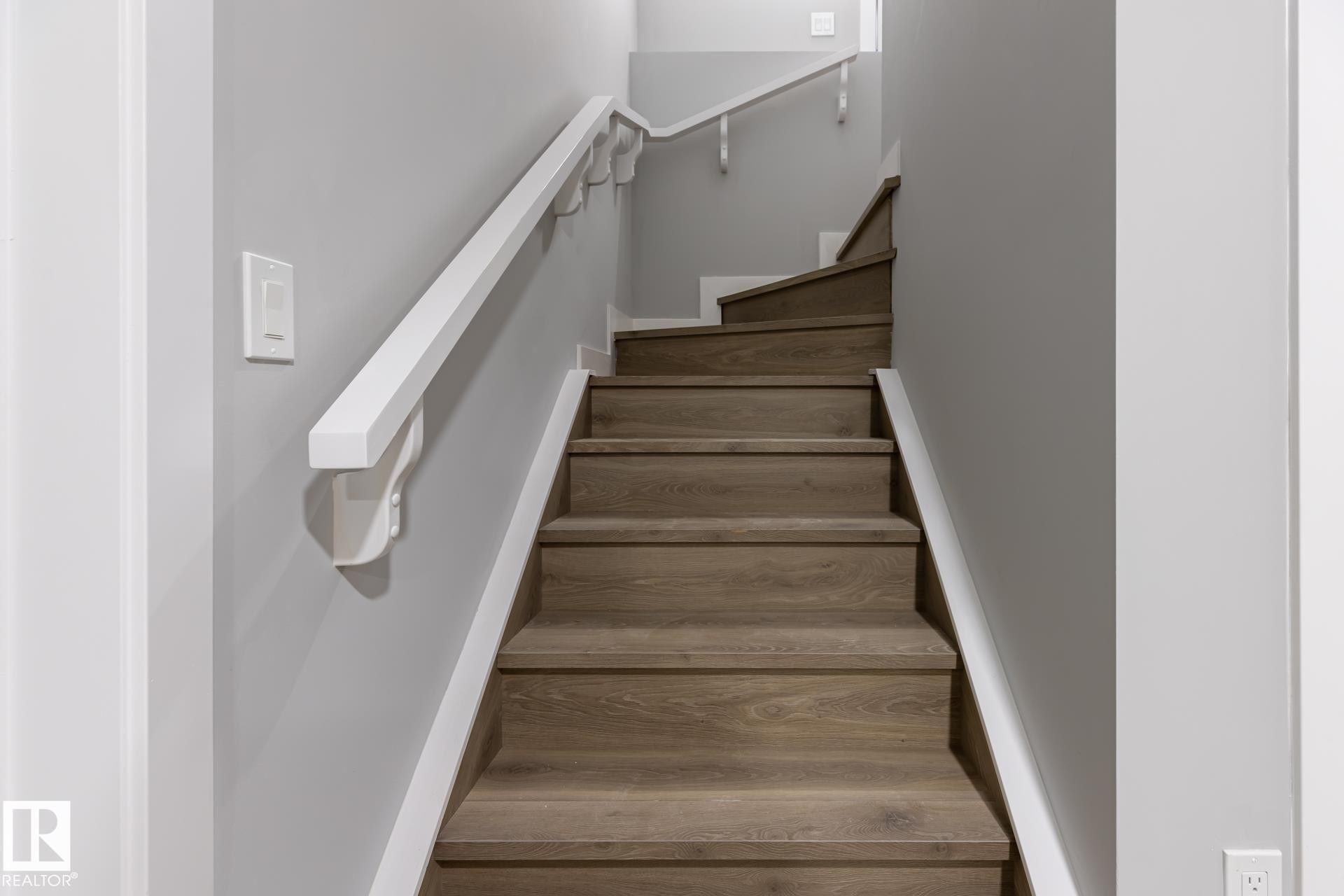 17820 70 Street, Edmonton, AB - Indoor Photo Showing Other Room