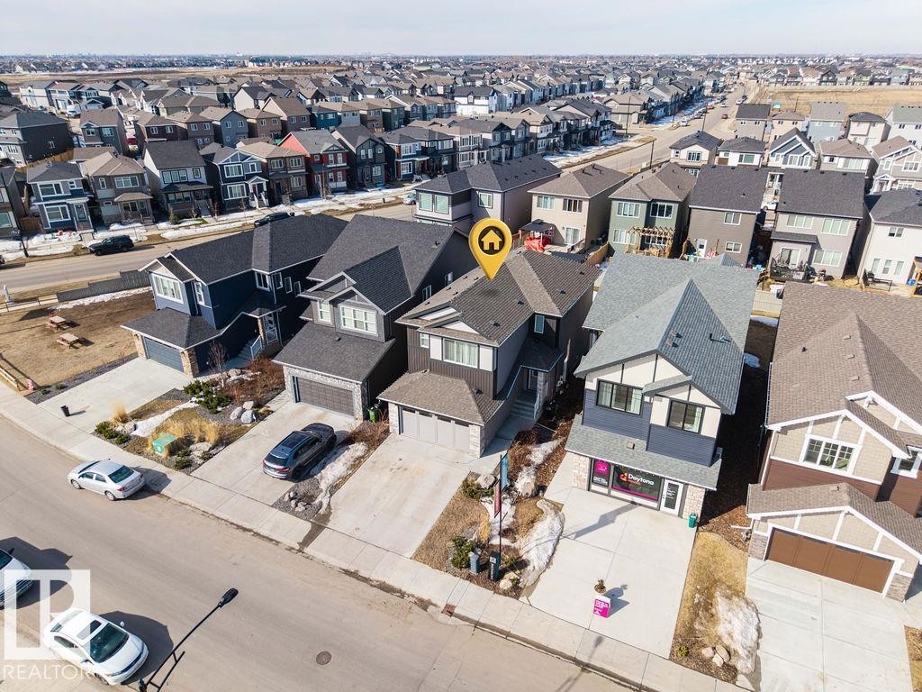 17820 70 Street, Edmonton, AB - Outdoor