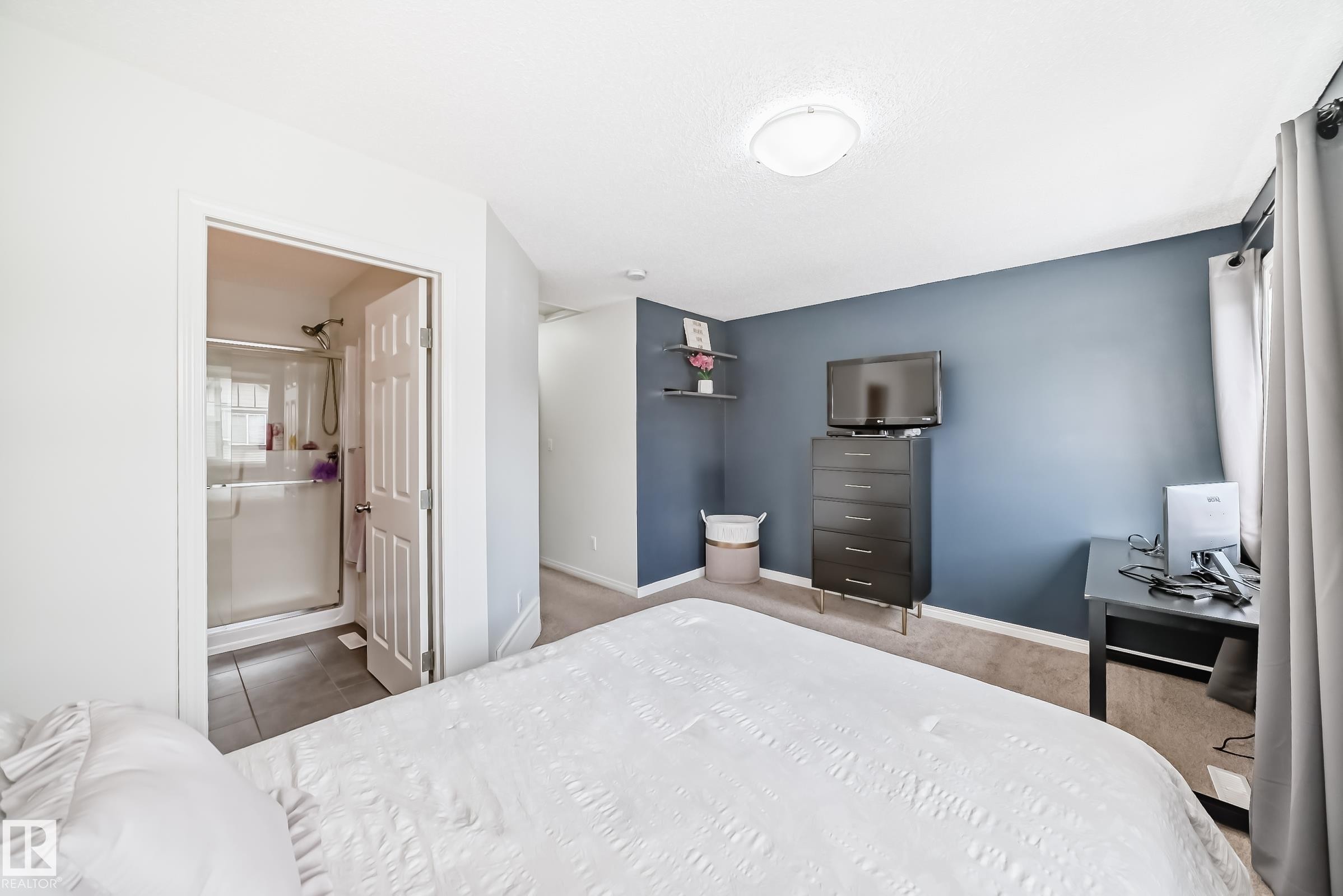 81 3305 Orchards Link Link, Edmonton, AB - Indoor Photo Showing Bedroom