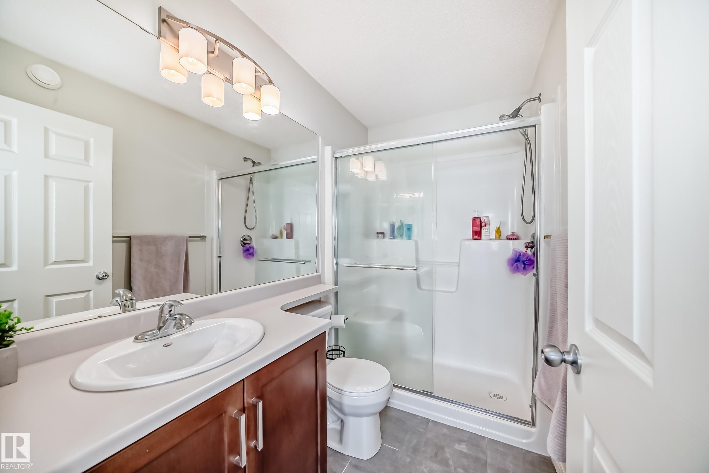 81 3305 Orchards Link Link, Edmonton, AB - Indoor Photo Showing Bathroom