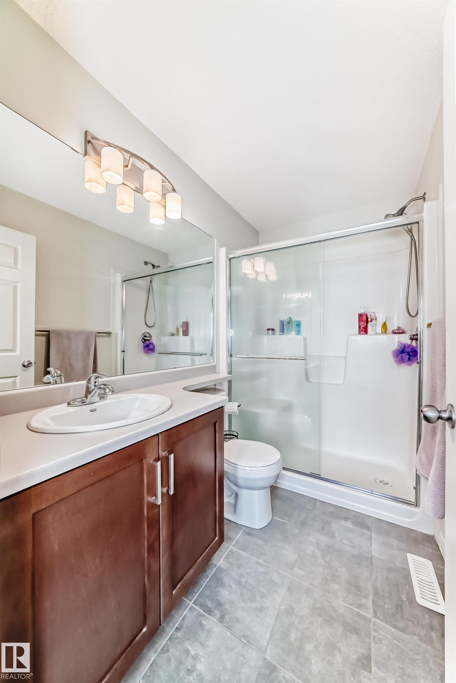 81 3305 Orchards Link Link, Edmonton, AB - Indoor Photo Showing Bathroom