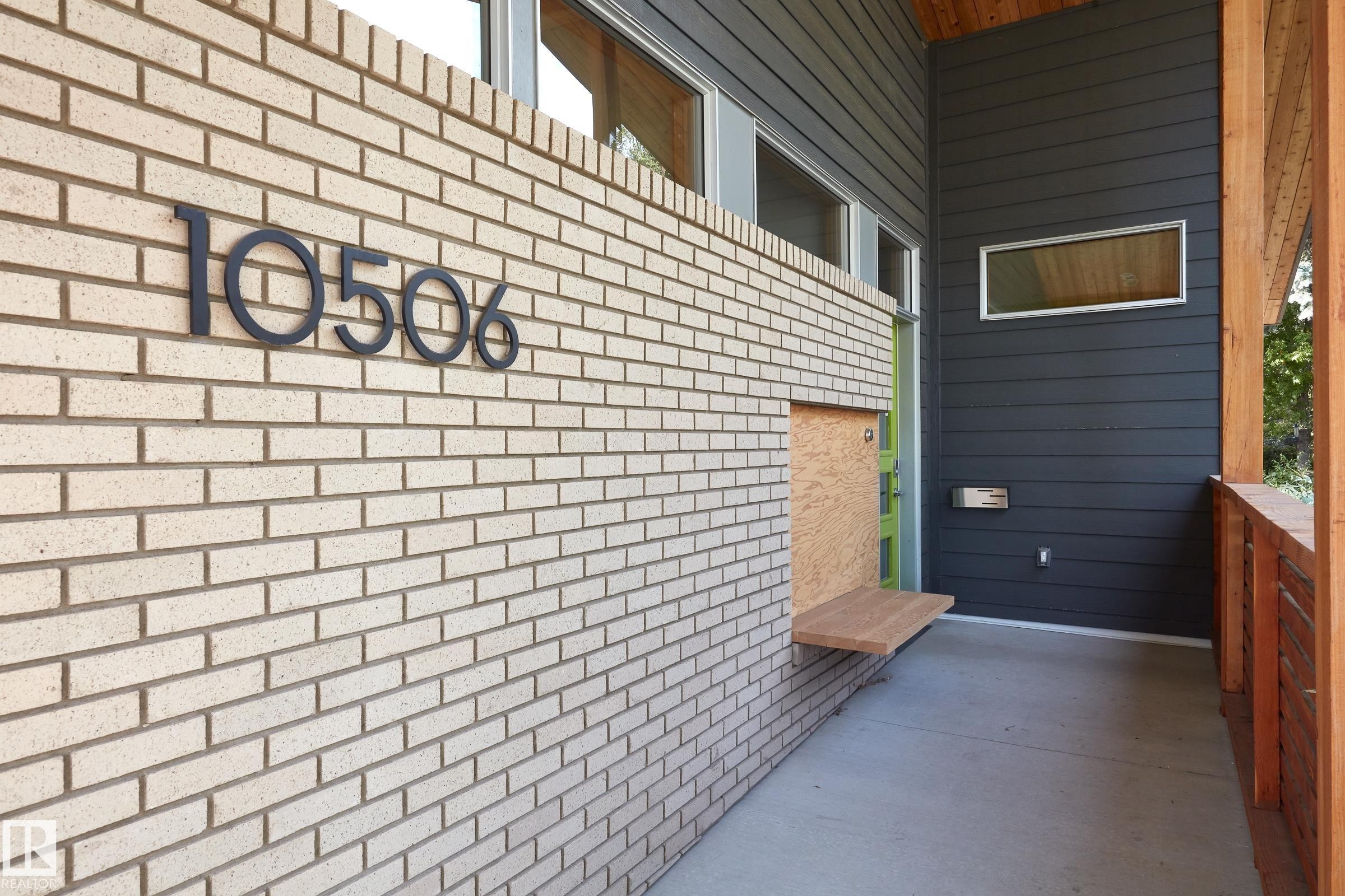 10506 137 Street, Edmonton, AB - Outdoor With Exterior