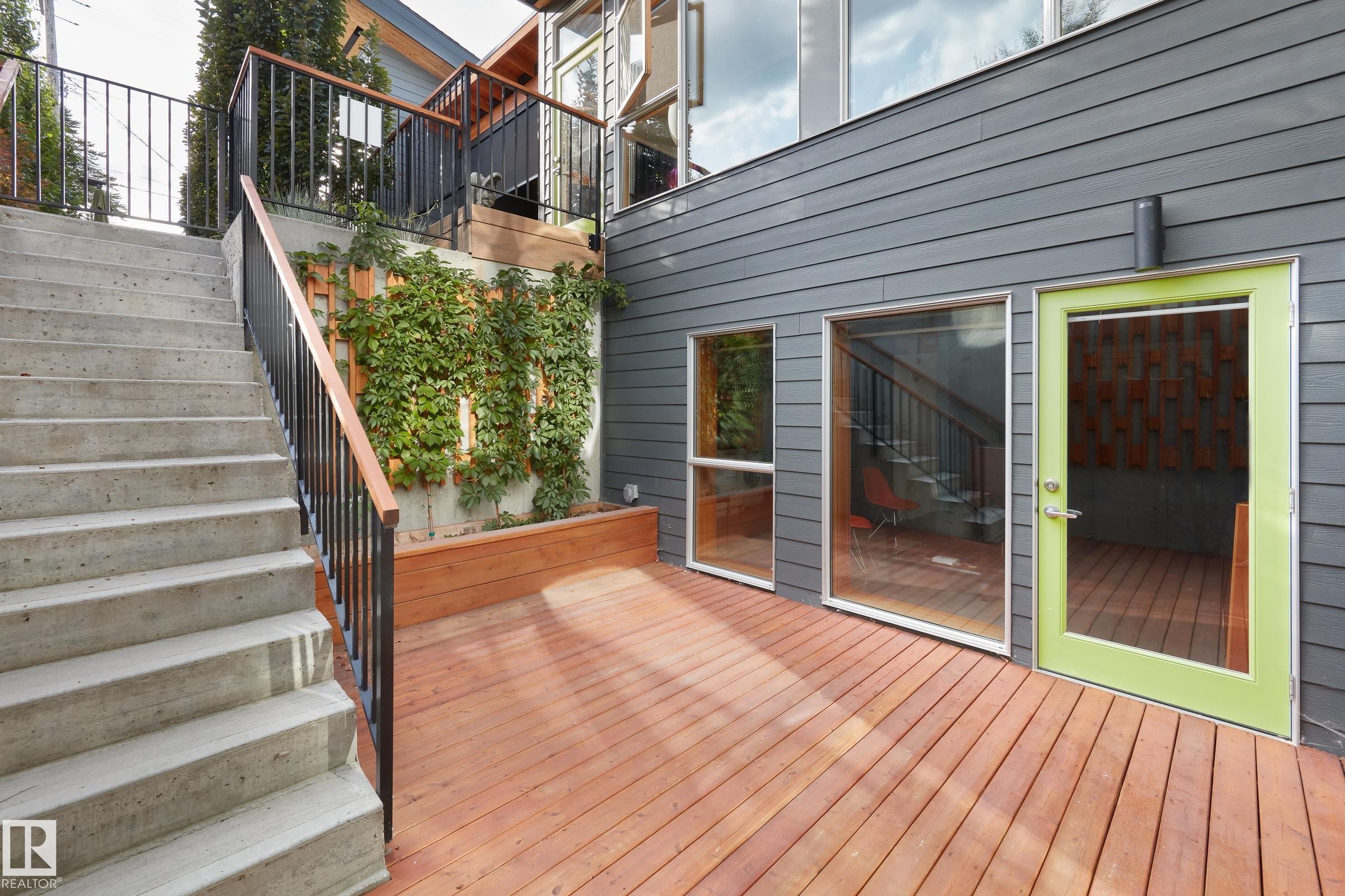10506 137 Street, Edmonton, AB - Outdoor With Exterior