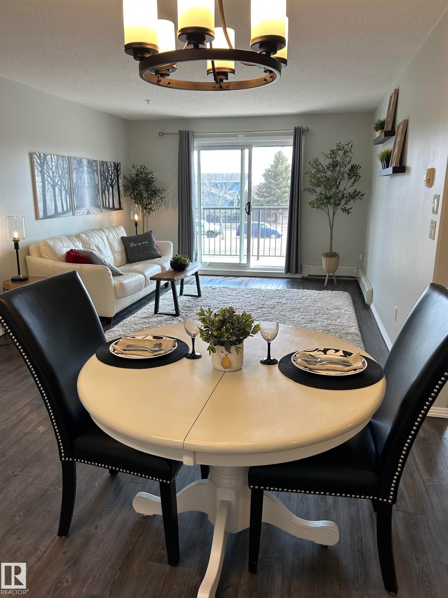 207 592 Hooke Road, Edmonton, AB - Indoor