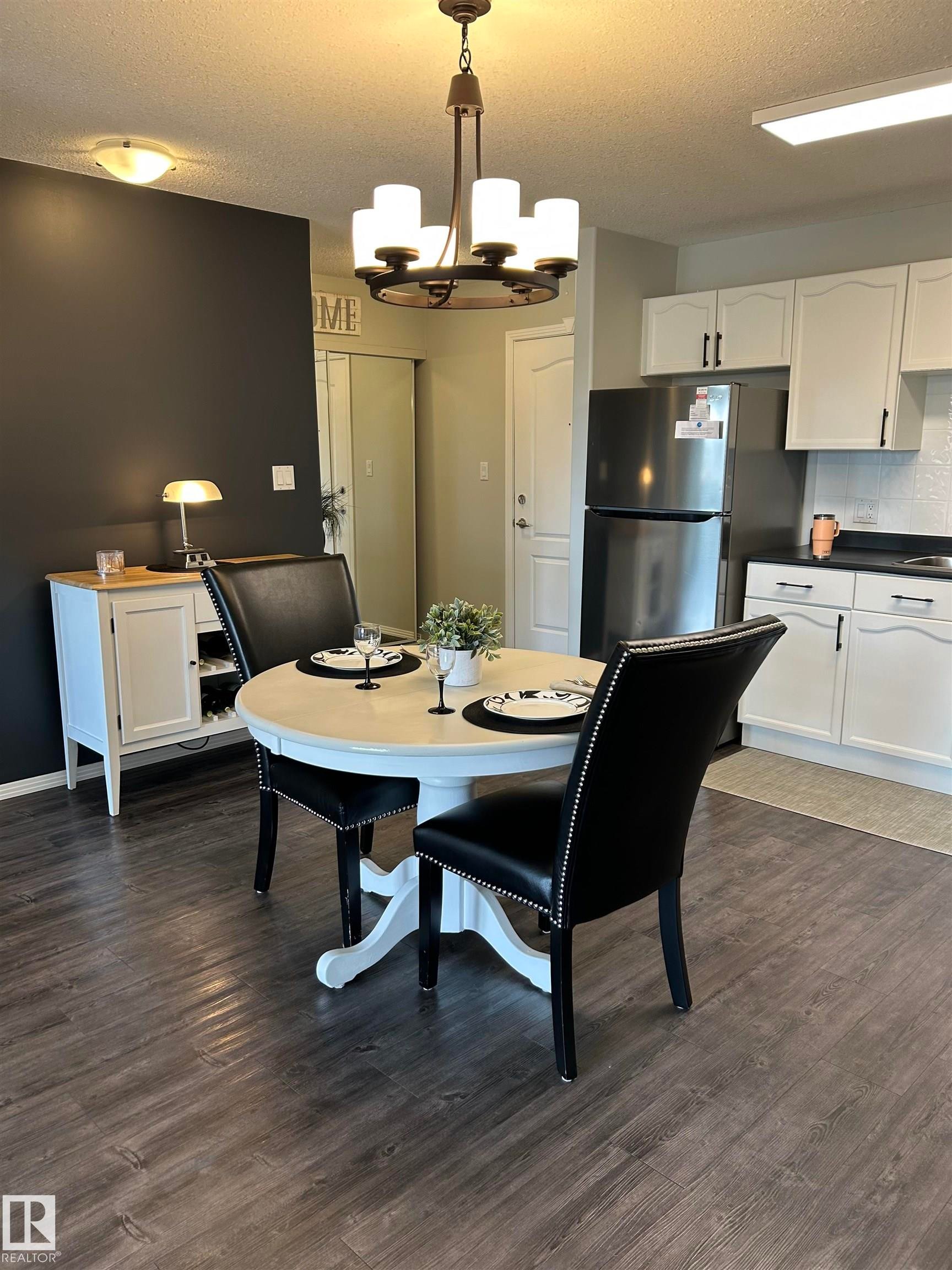 207 592 Hooke Road, Edmonton, AB - Indoor Photo Showing Other Room