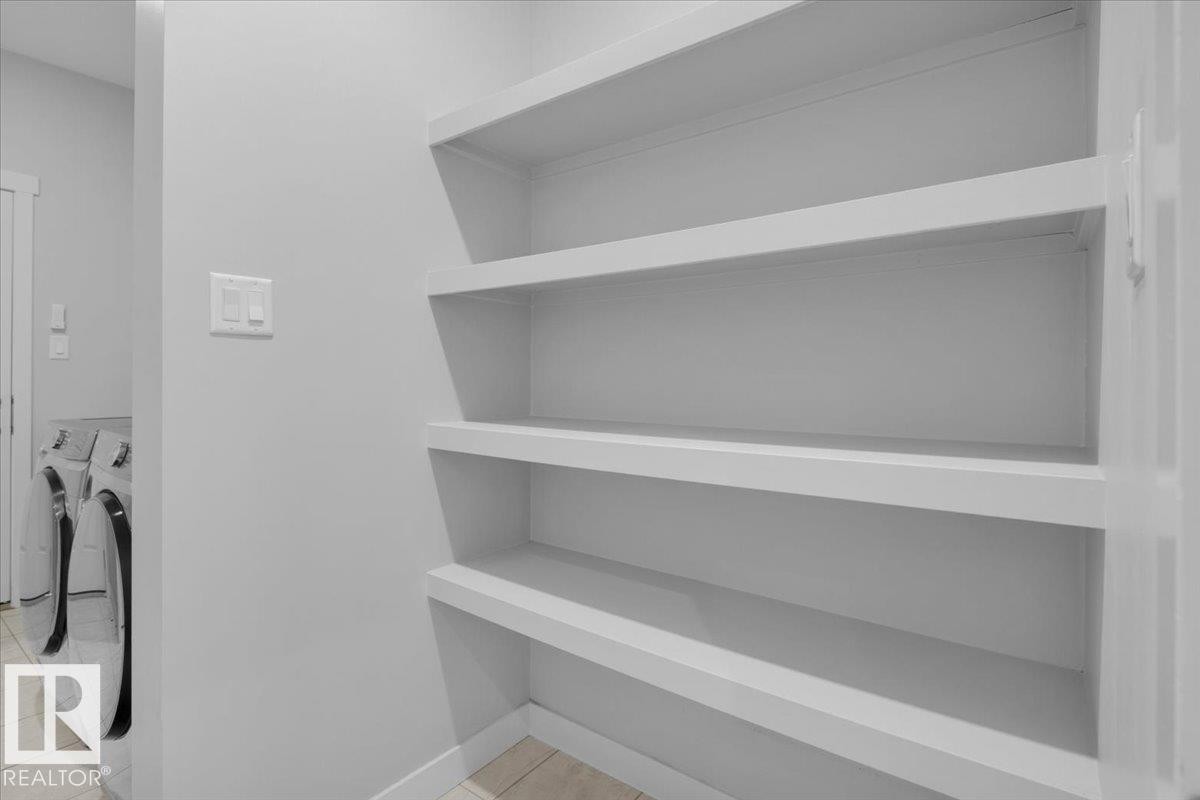 20517 98A Avenue, Edmonton, AB - Indoor With Storage