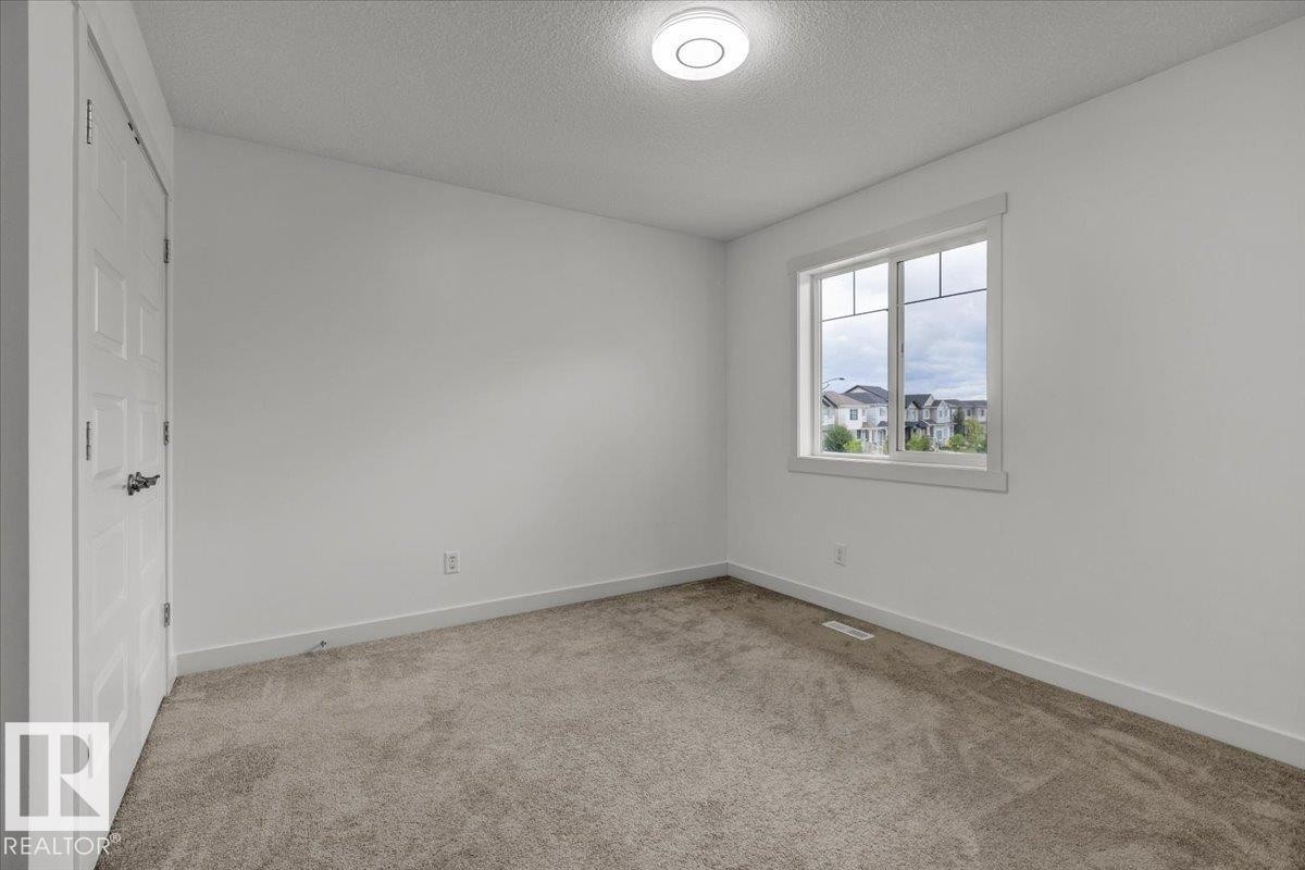 20517 98A Avenue, Edmonton, AB - Indoor Photo Showing Other Room