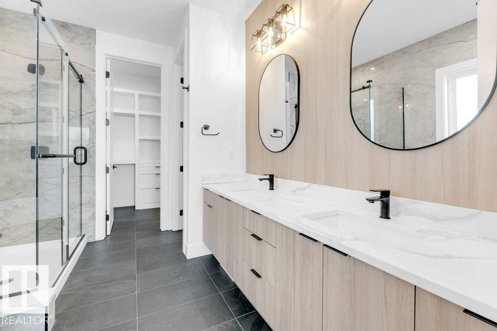 152 Edgewater Circle, Leduc, AB - Indoor Photo Showing Bathroom