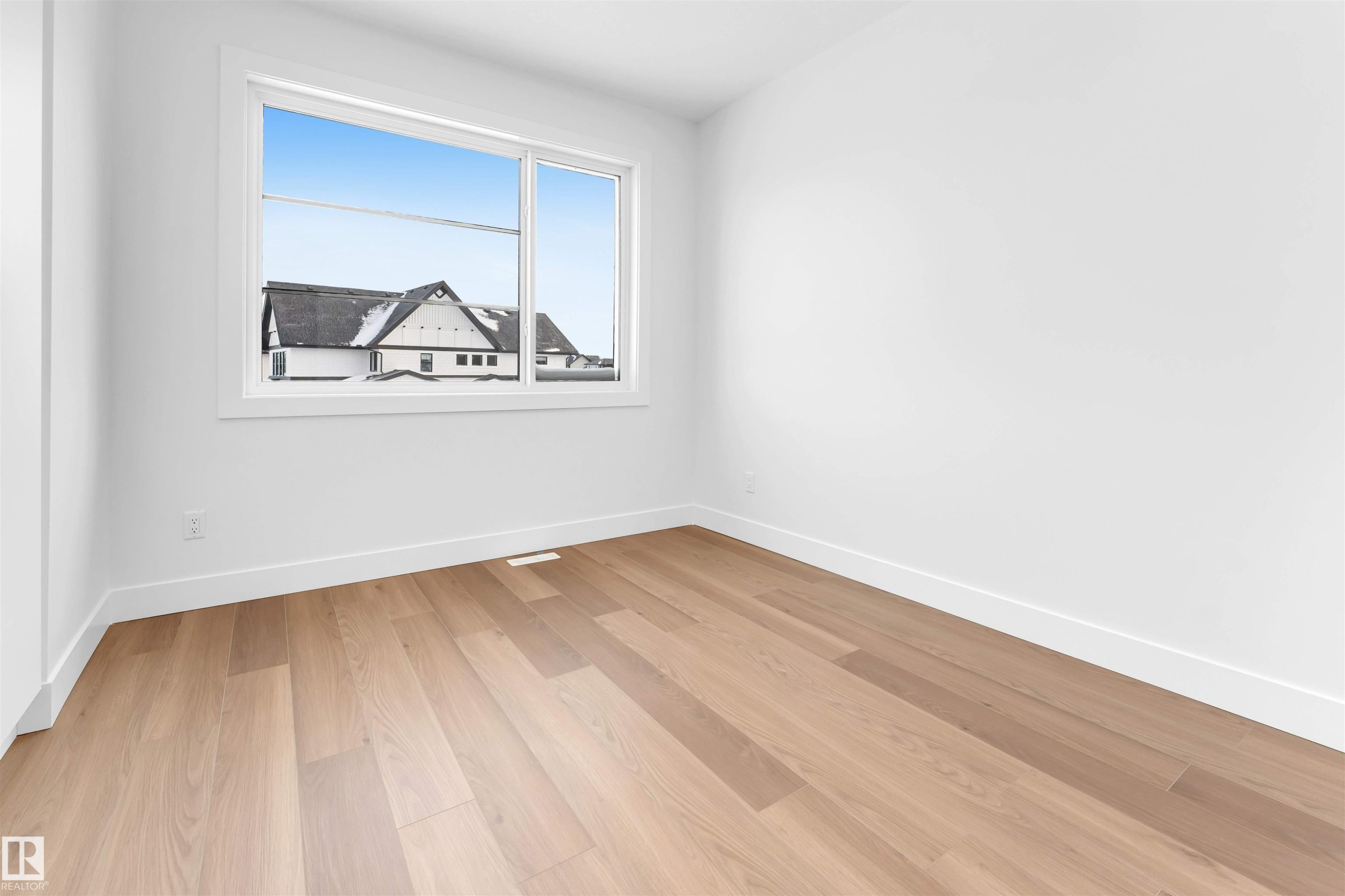 152 Edgewater Circle, Leduc, AB - Indoor Photo Showing Other Room