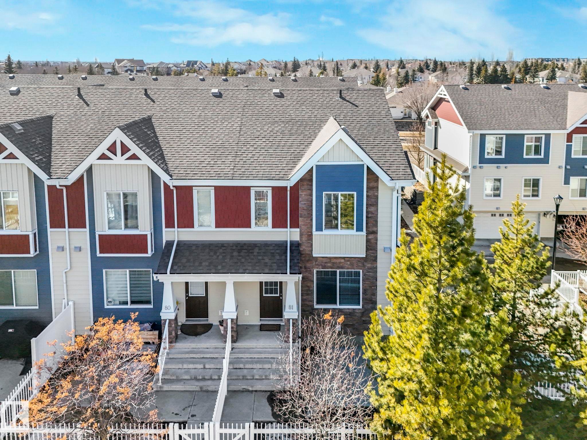 81 2003 Rabbit Hill Road Nw, Edmonton, AB - With Facade