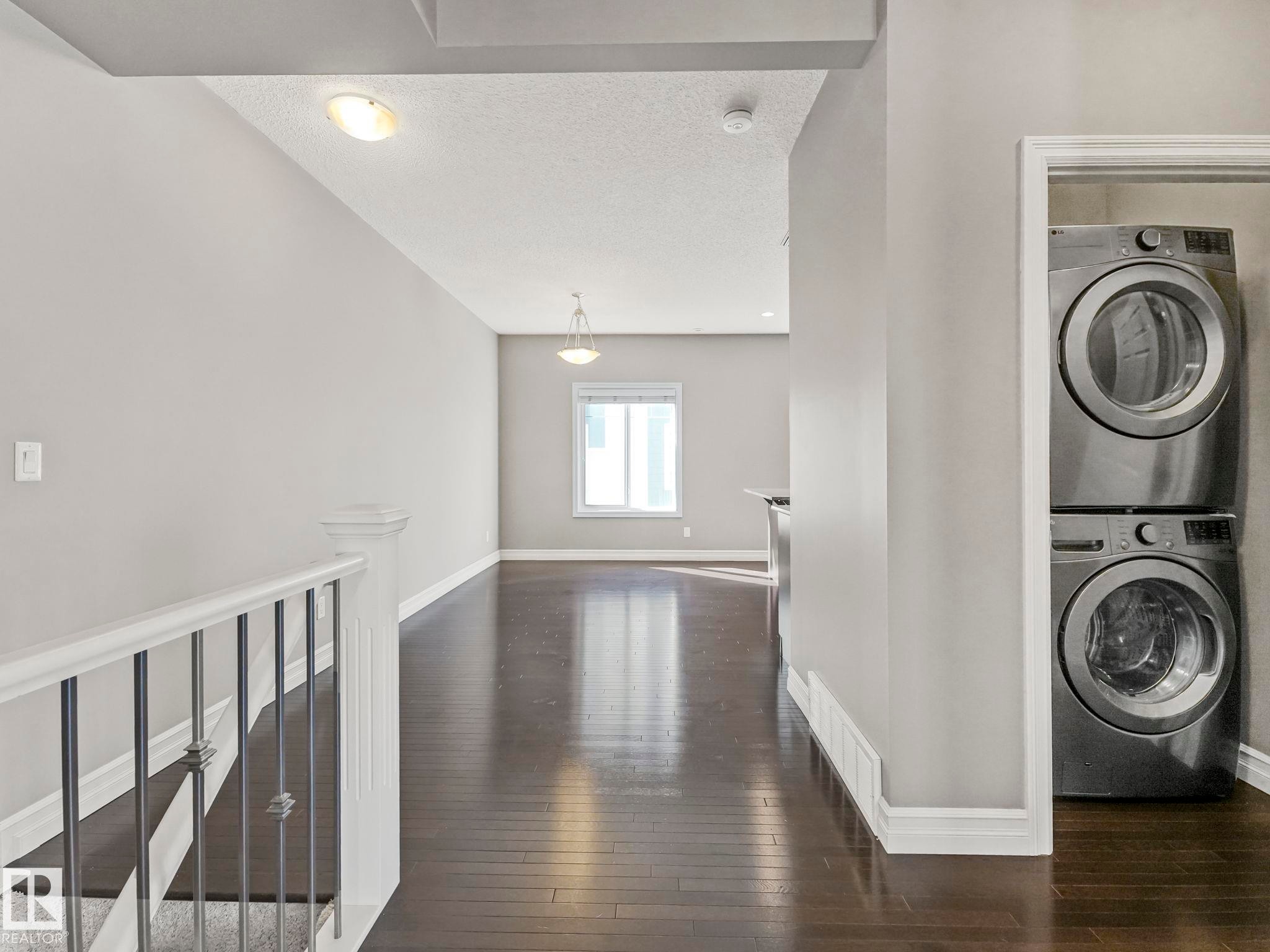 81 2003 Rabbit Hill Road Nw, Edmonton, AB - Indoor Photo Showing Laundry Room