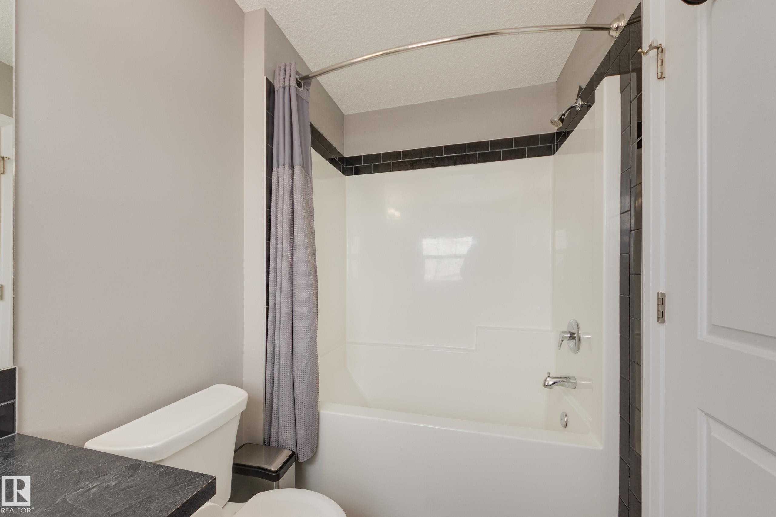 232 Southfork Drive, Leduc, AB - Indoor Photo Showing Bathroom