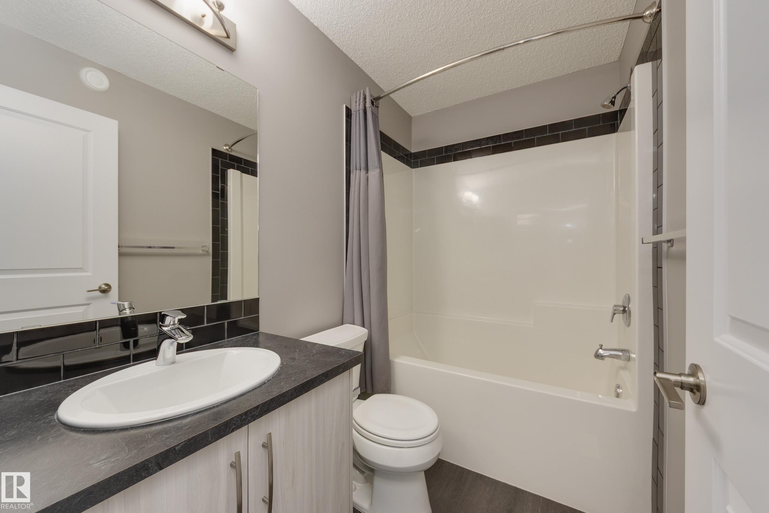 232 Southfork Drive, Leduc, AB - Indoor Photo Showing Bathroom