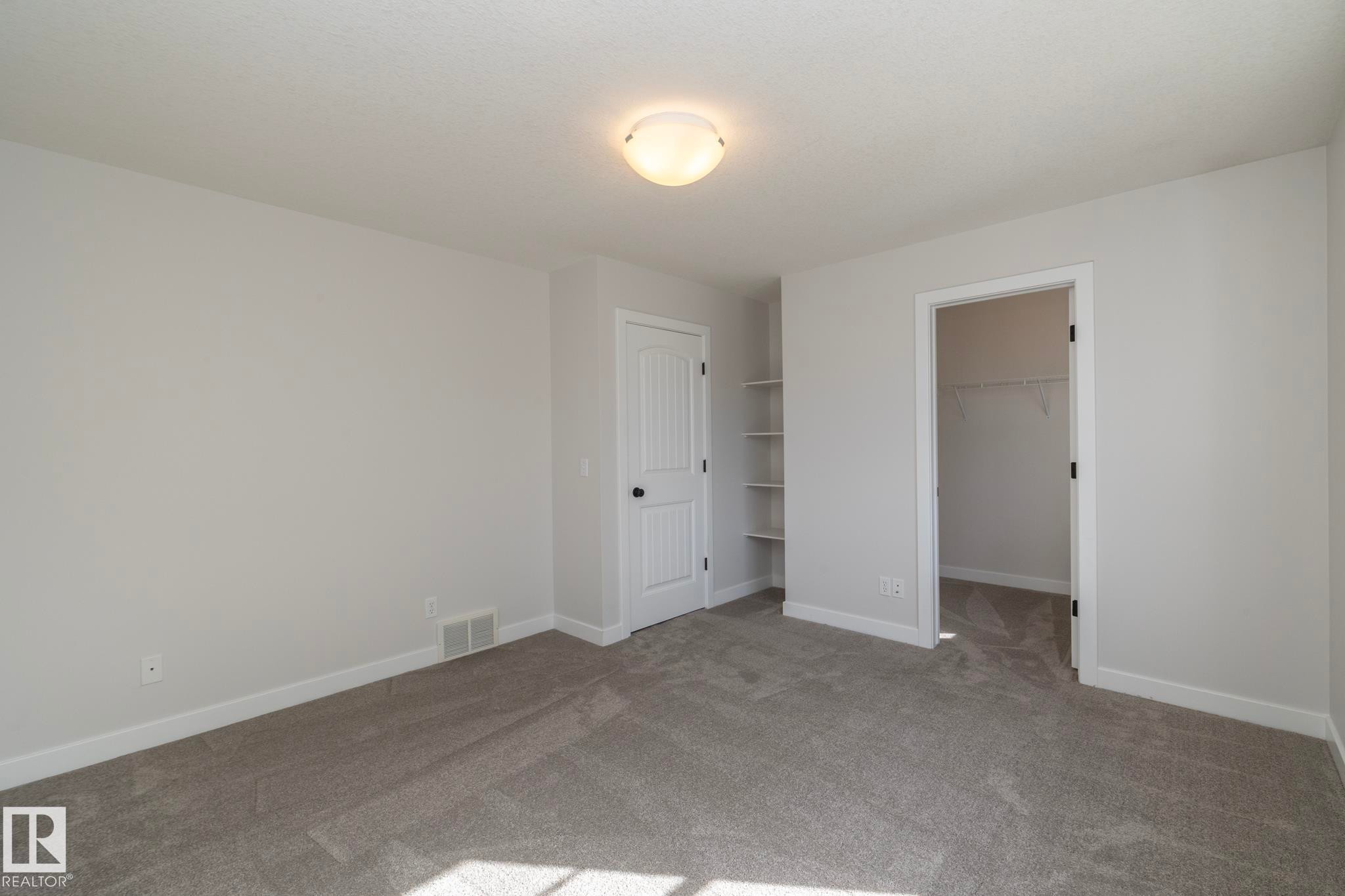 197 Birchwood Close, Devon, AB - Indoor Photo Showing Other Room