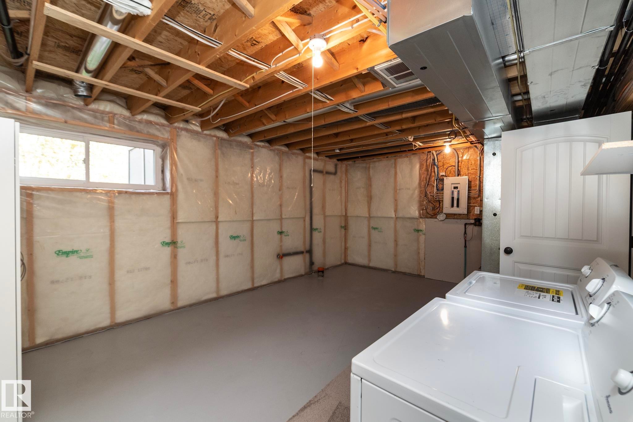 197 Birchwood Close, Devon, AB - Indoor