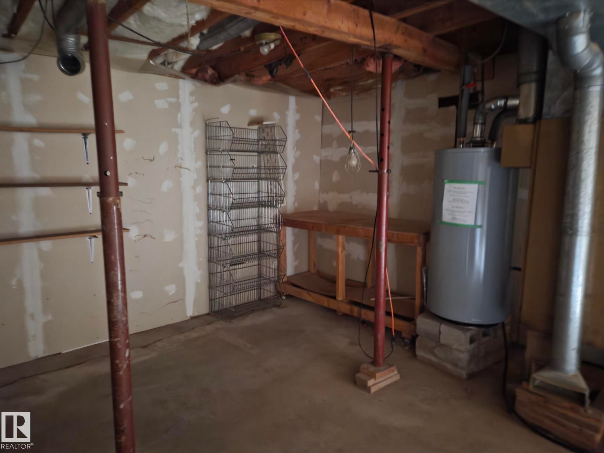 1014 16 Avenue, Cold Lake, AB - Indoor Photo Showing Basement