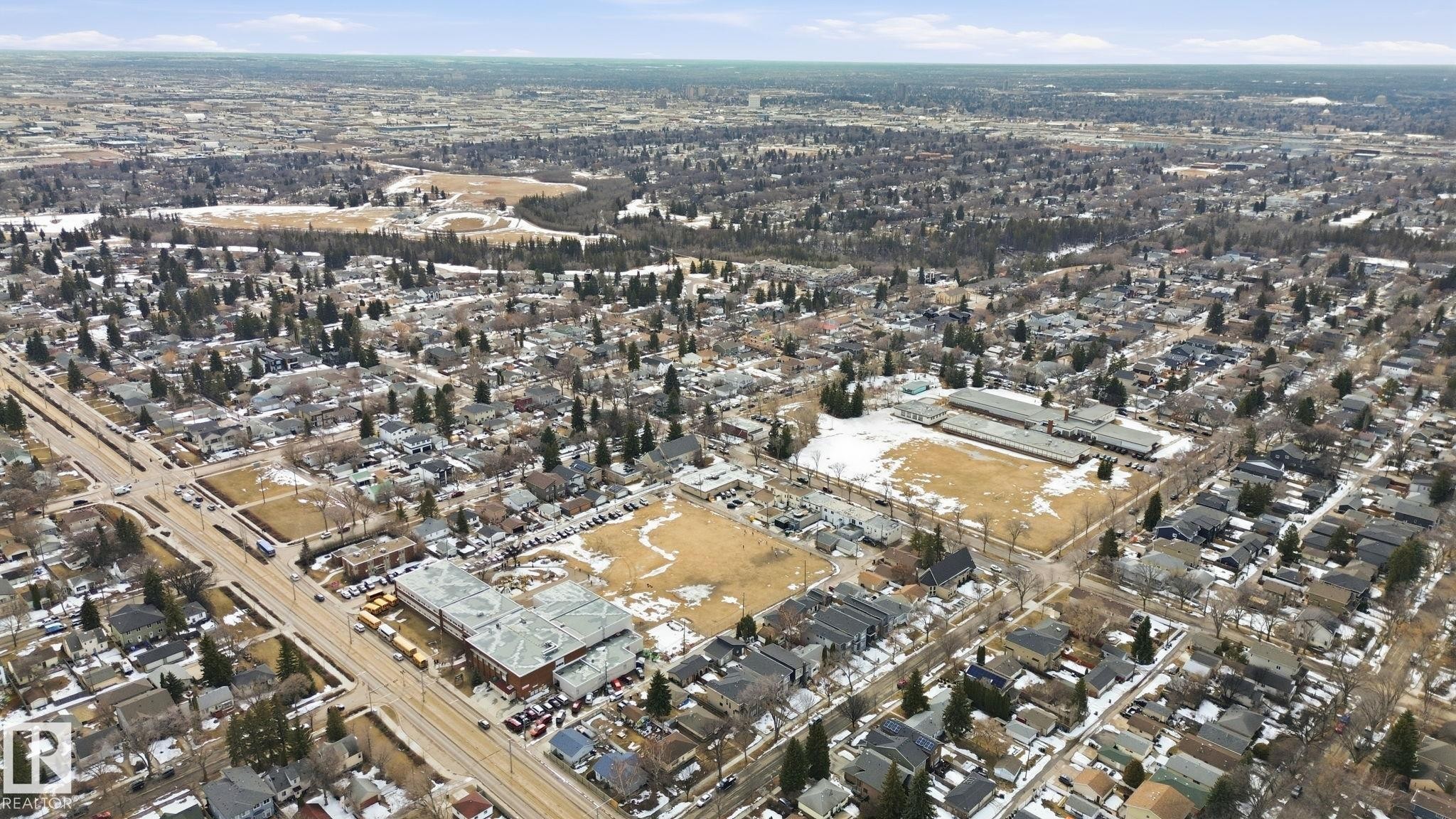 8208 73 Avenue, Edmonton, AB - Outdoor With View