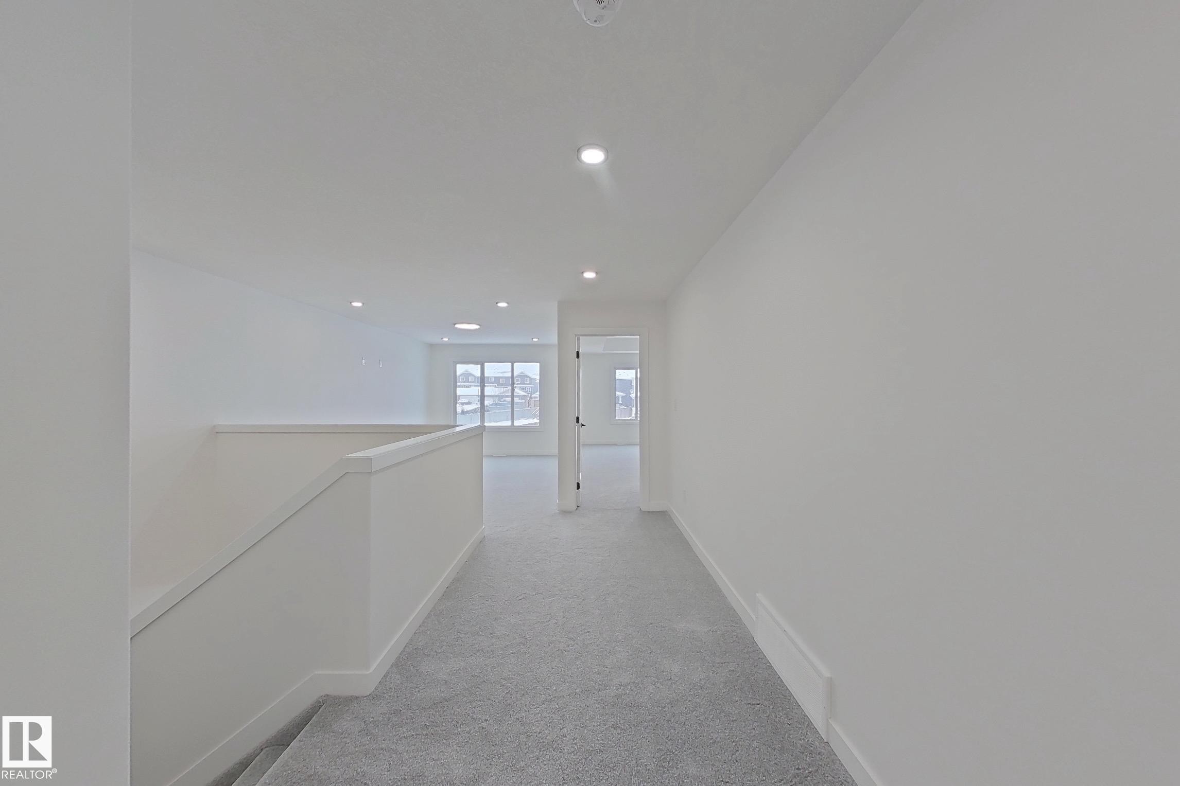 3158 Magpie Way, Edmonton, AB - Indoor Photo Showing Other Room