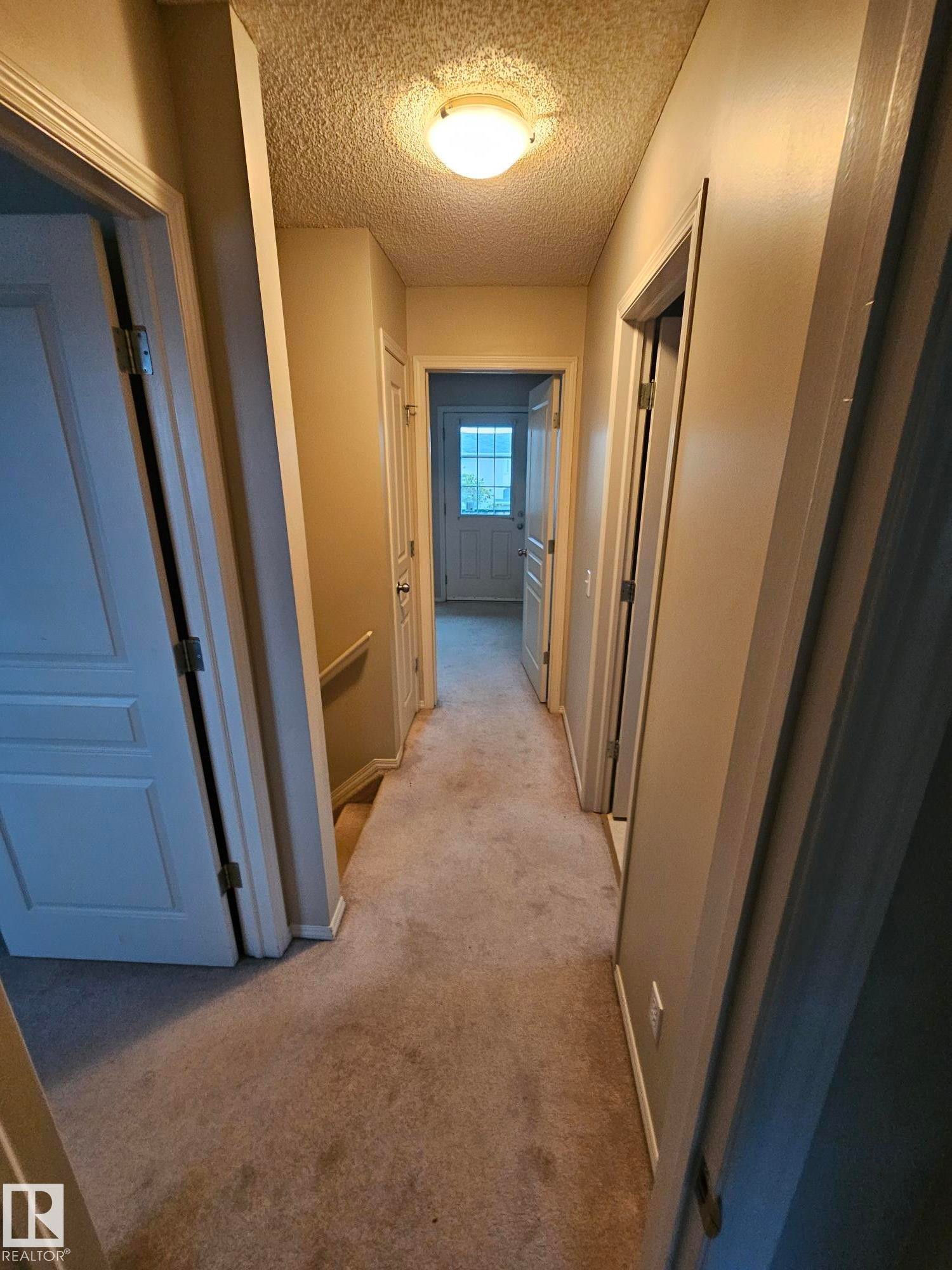 Edmonton, AB - Indoor Photo Showing Other Room