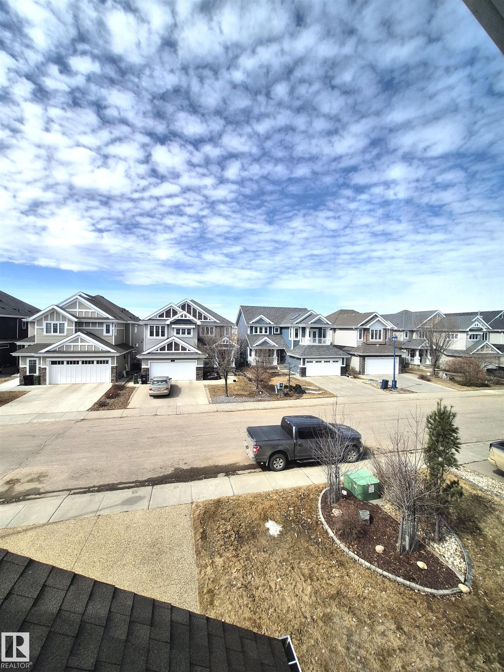 2121 90A Street, Edmonton, AB - Outdoor With View