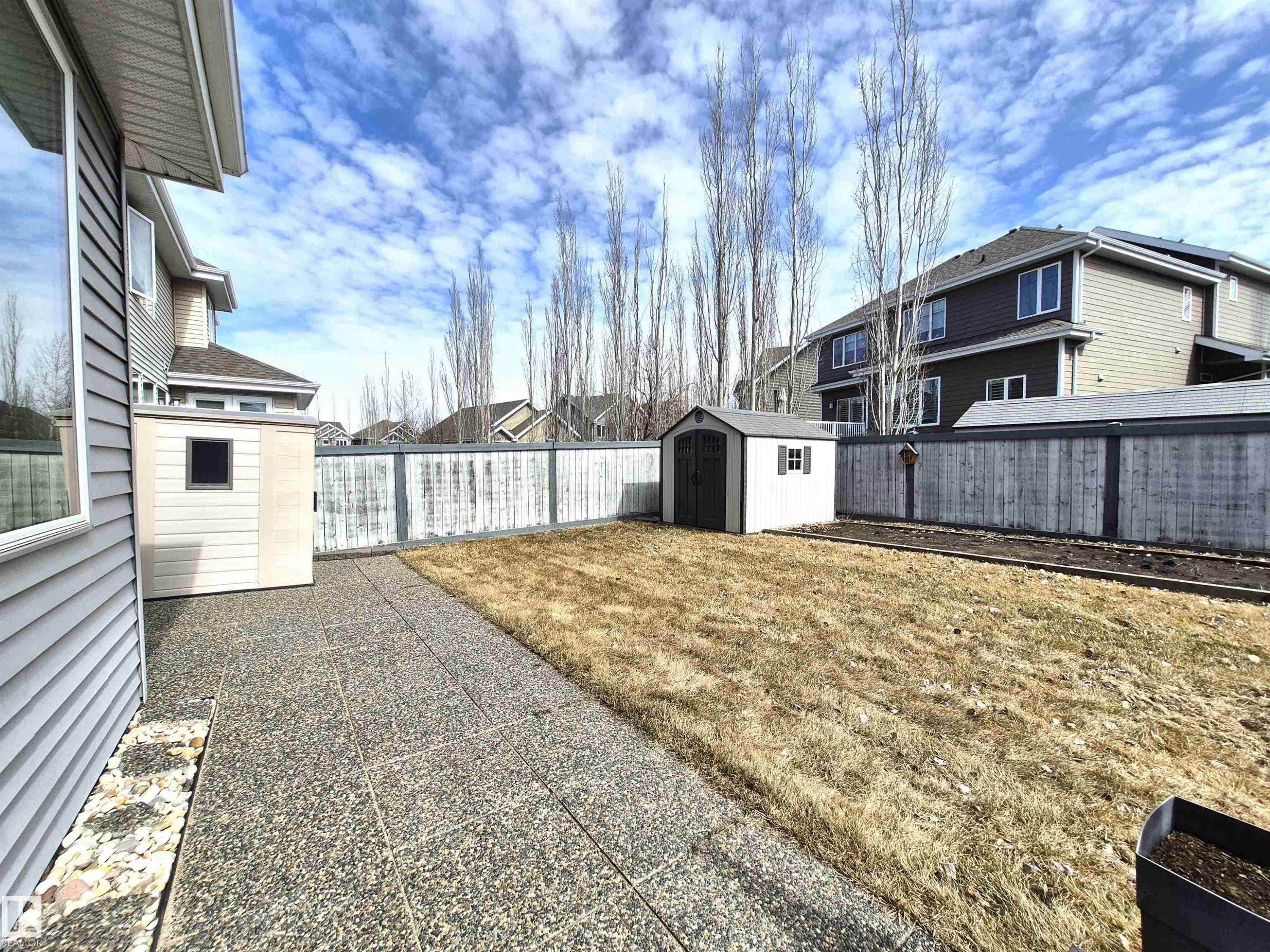2121 90A Street, Edmonton, AB - Outdoor